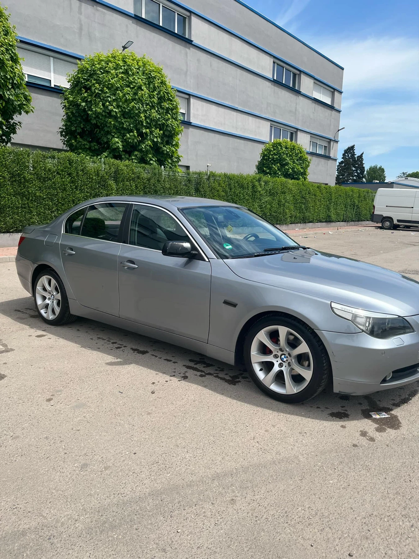 BMW 520  - изображение 2