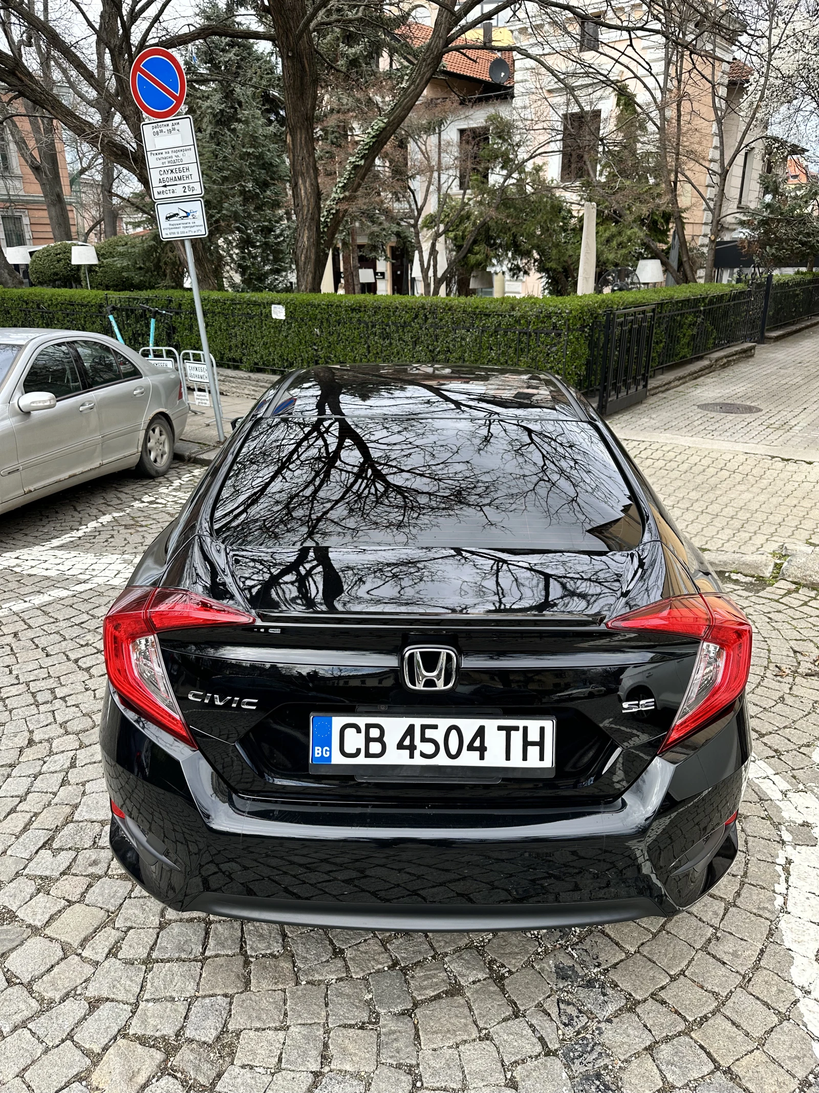Honda Civic 2.0  - изображение 8