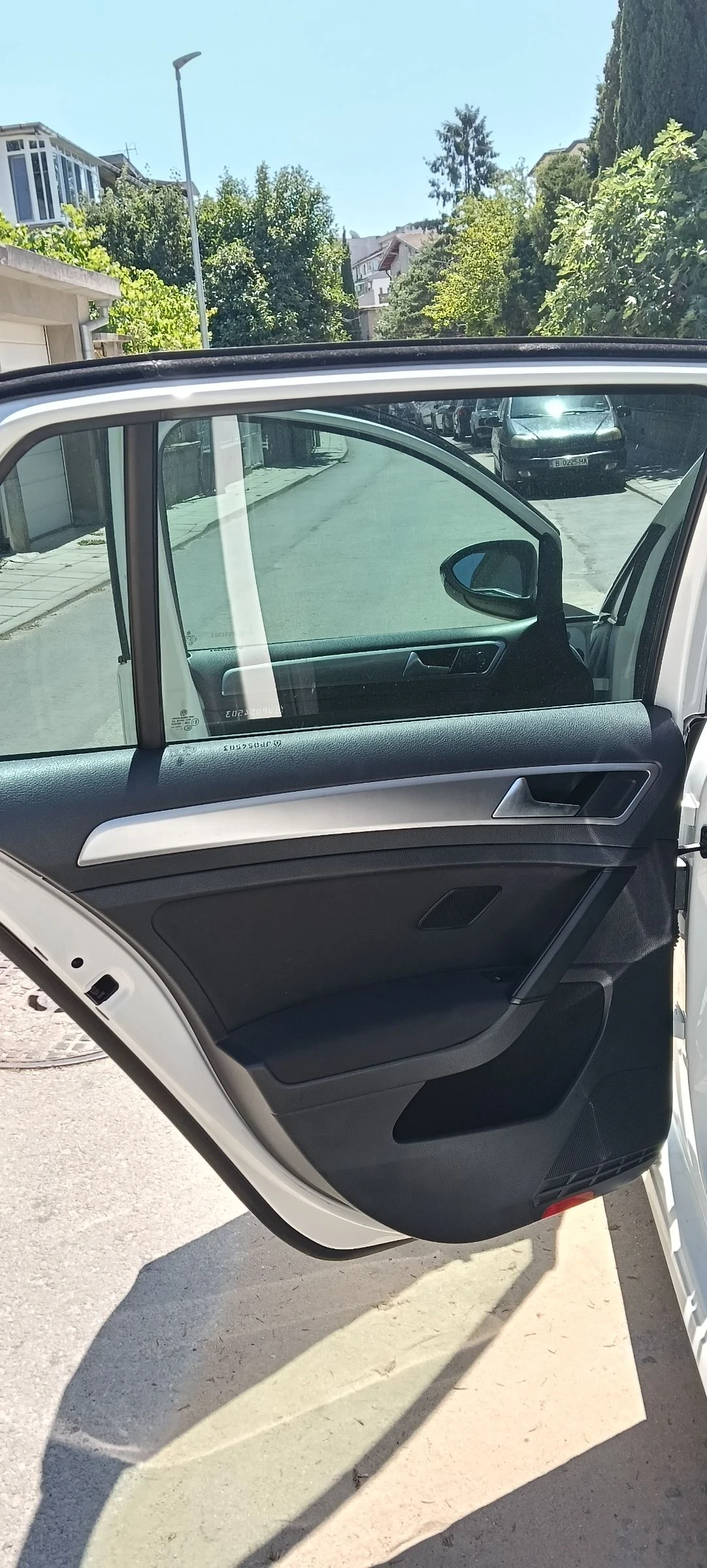 VW Golf 1.6TDI - изображение 4