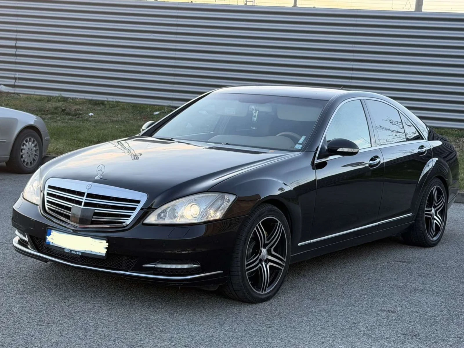 Mercedes-Benz S 320 3.0 - изображение 3