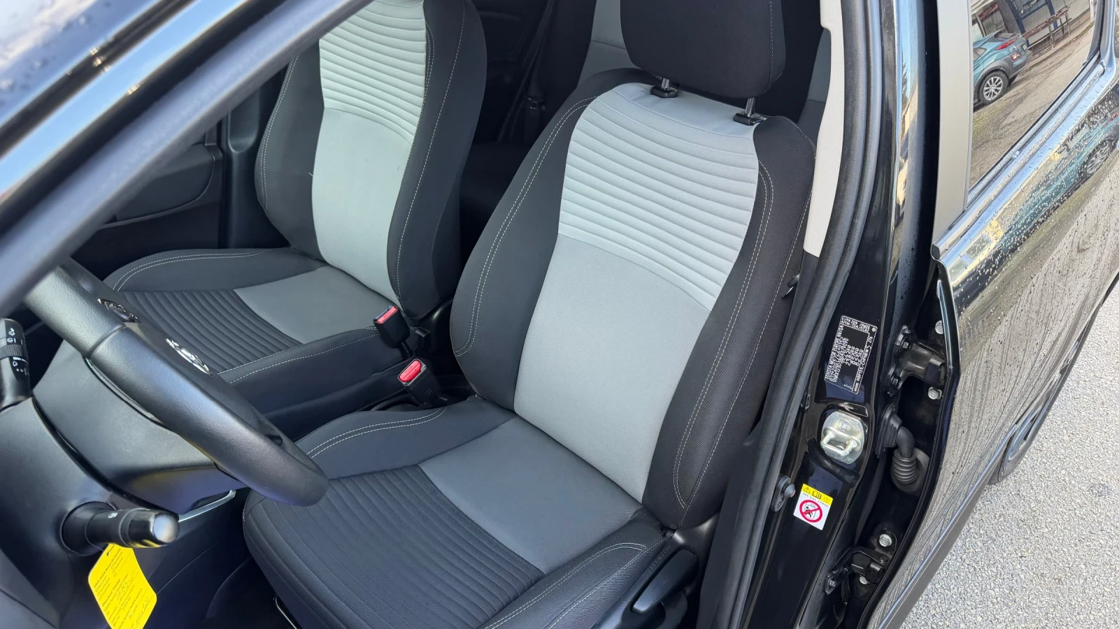 Toyota Yaris 1.5i, ��������� | Mobile.bg � ����������� 14