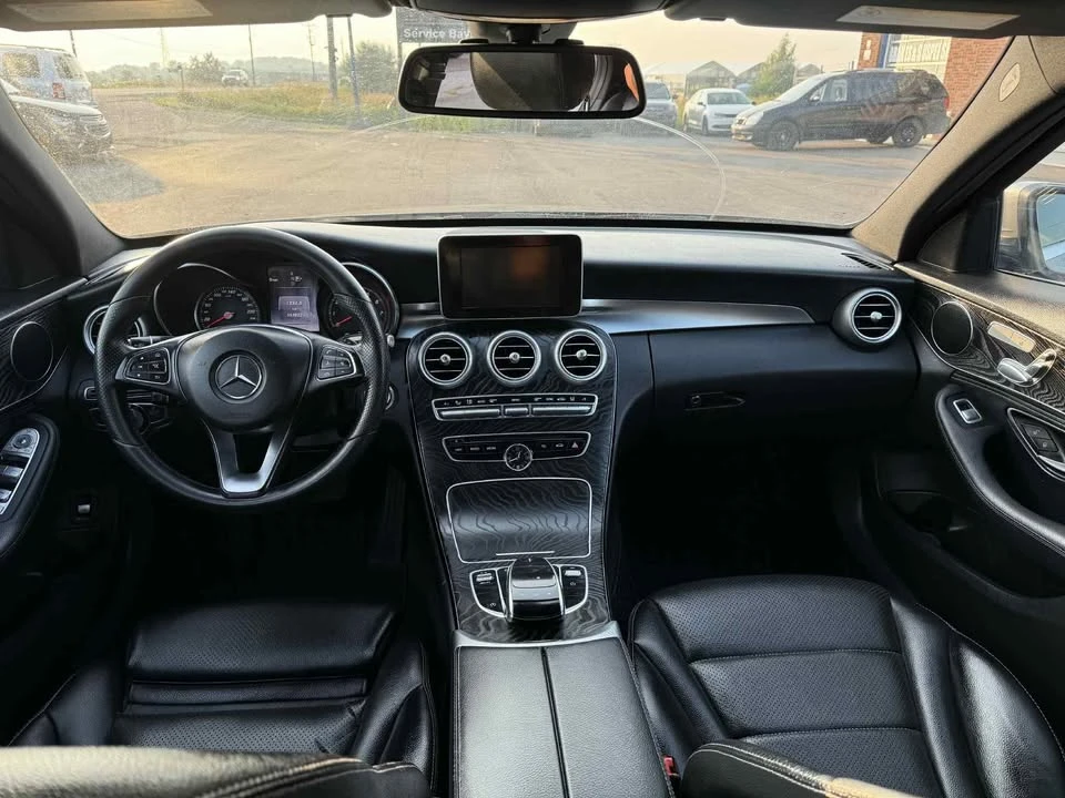 Mercedes-Benz C 300 * CARFAX * ЦЕНА ДО БЪЛГАРИЯ - изображение 10