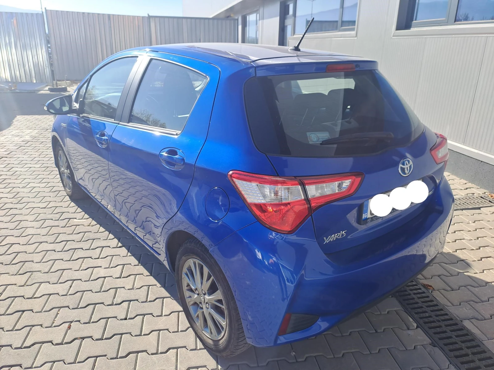 Toyota Yaris 1.5 HYBRID LUNA  | Mobile.bg � ����������� 6
