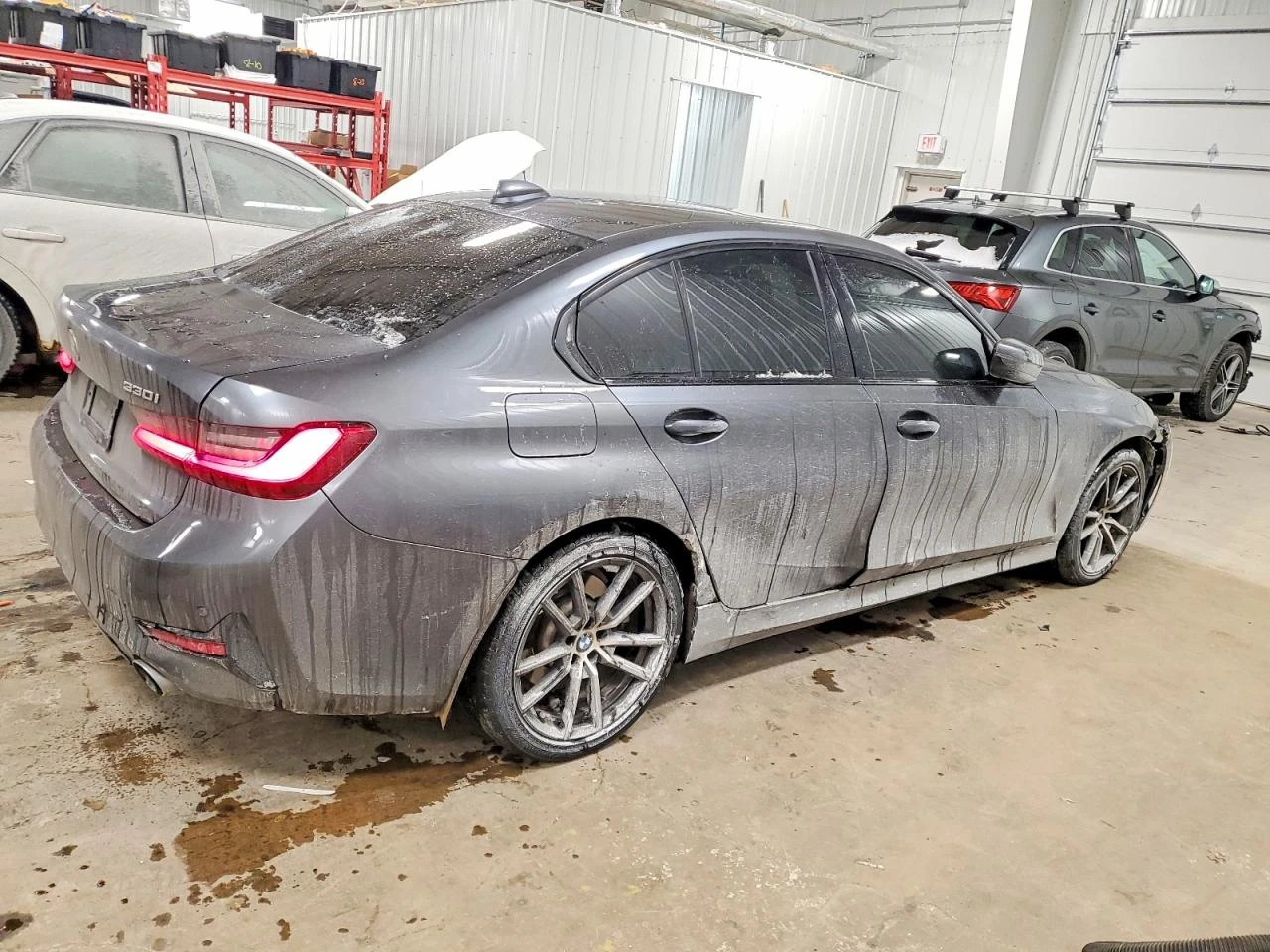 BMW 330  - изображение 4