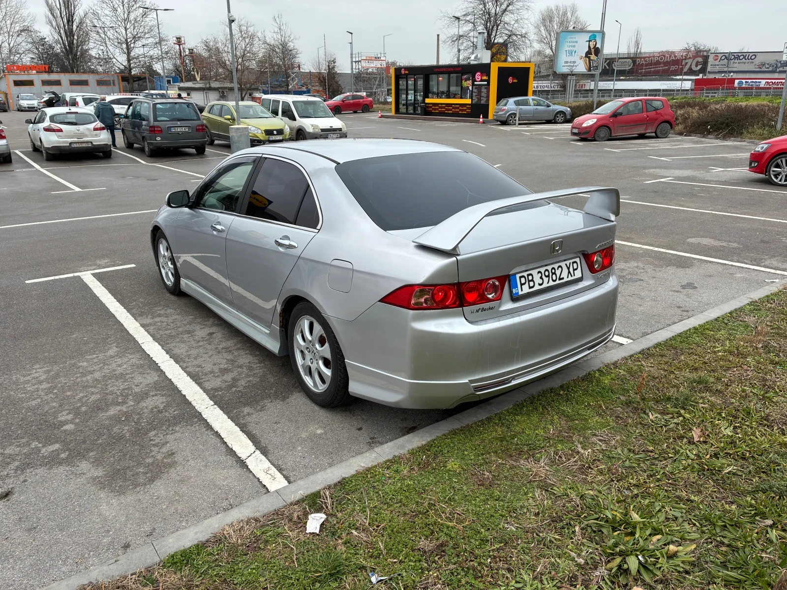 Honda Accord 2.2d 140HP РЕГИСТРИРАНА ОБСЛУЖЕНА ВСИЧКО ПЛАТЕНО - изображение 3