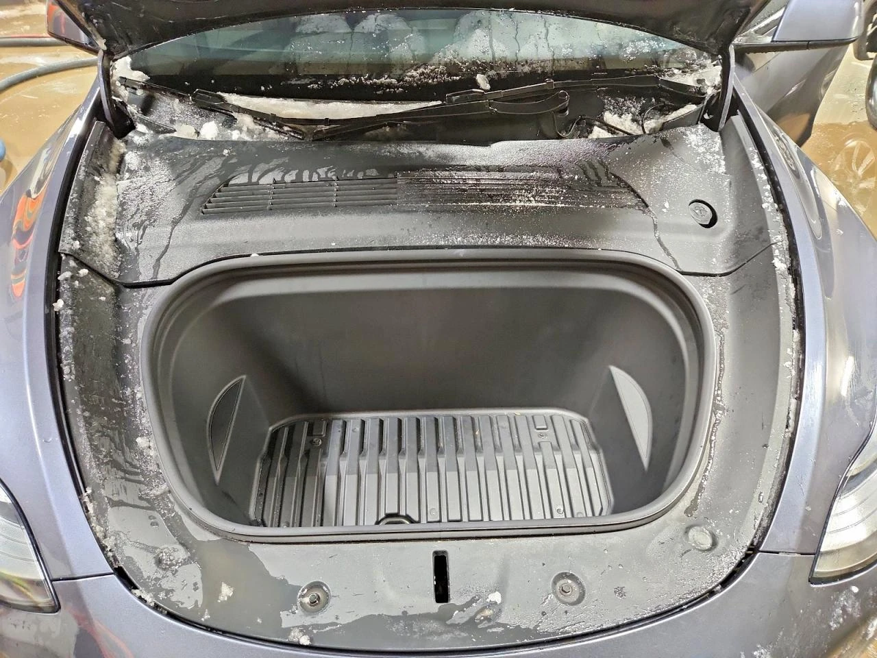 Tesla Model Y LONG RANGE AWD, снимка 11 - Автомобили и джипове - 53726268