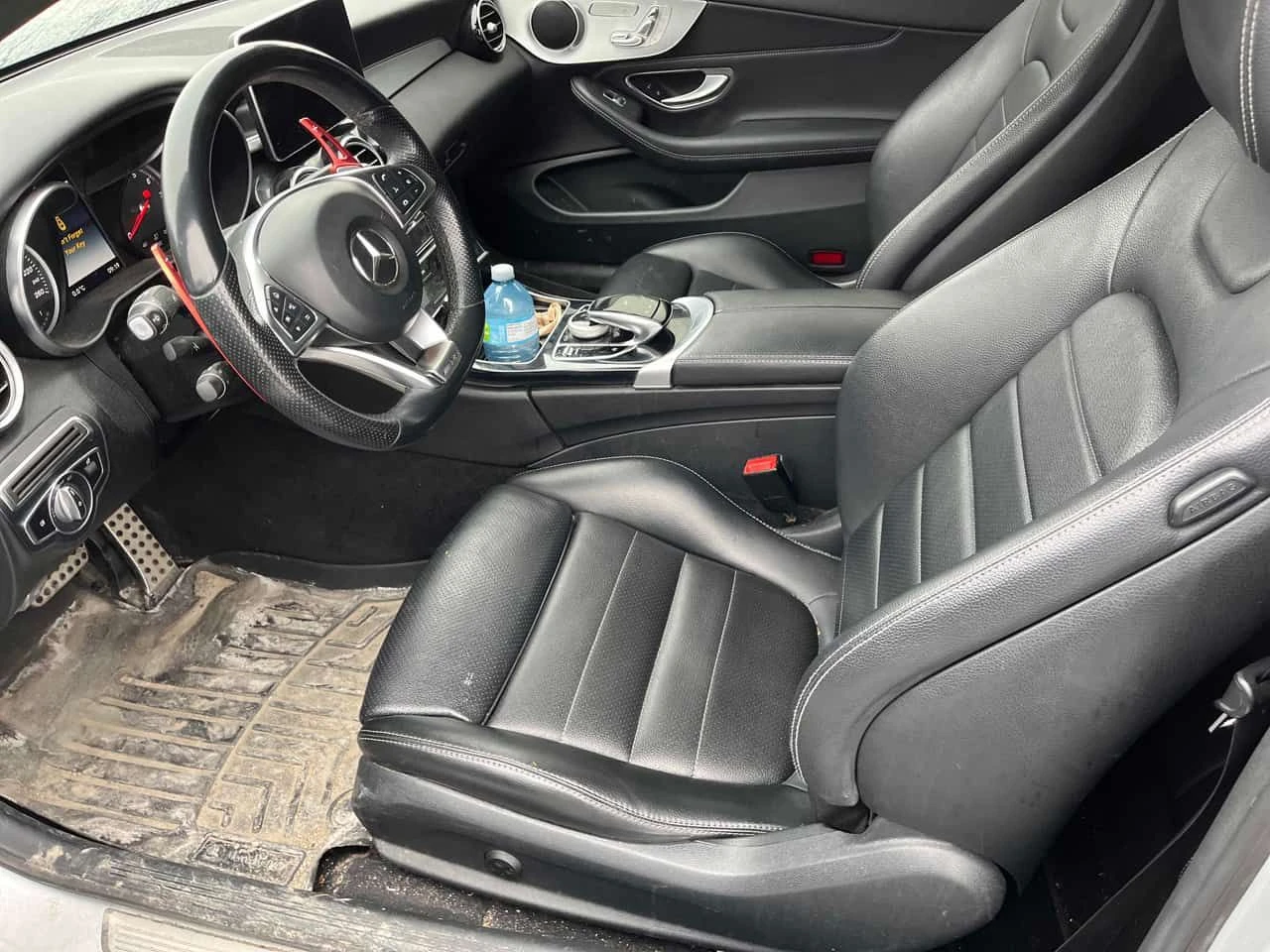 Mercedes-Benz C 300 * КУПЕ* ПОДГЕВИ* ШИБИДАХ* KEYLESS* , снимка 5 - Автомобили и джипове - 53748631