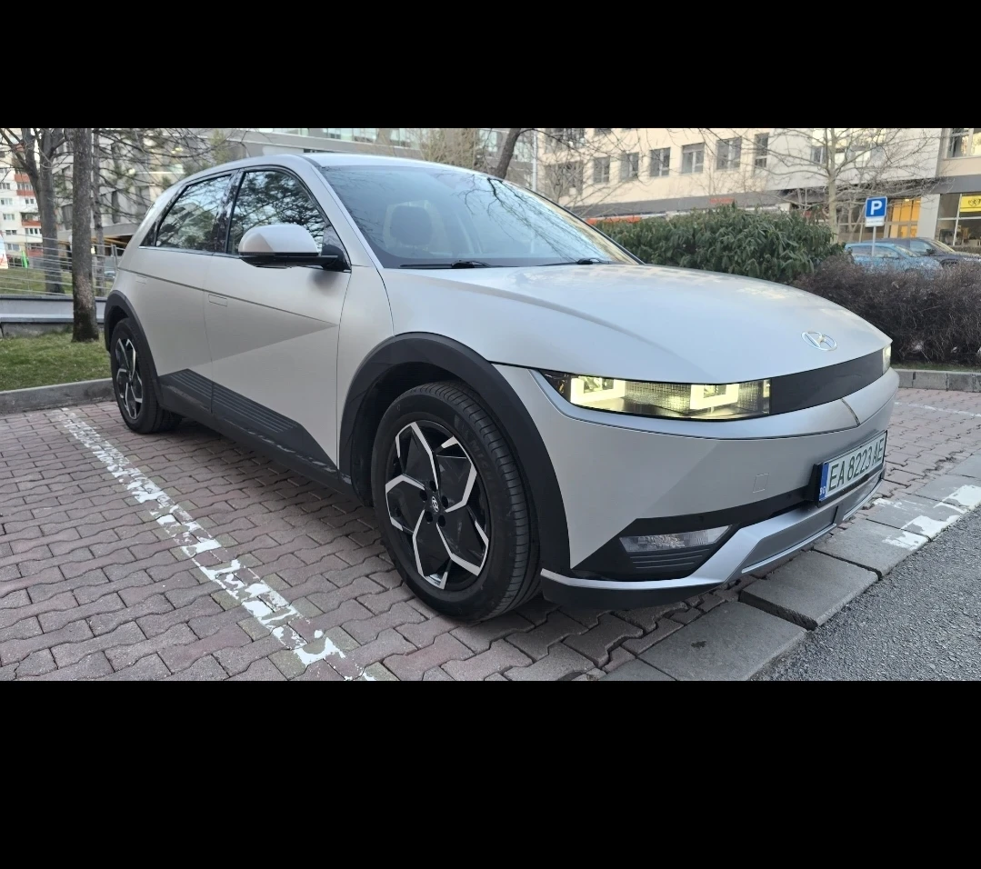 Hyundai Ioniq 5 Long Range 72.6 Dinamiq, Termo, Pixel 25500 km., снимка 4 - Автомобили и джипове - 54094230
