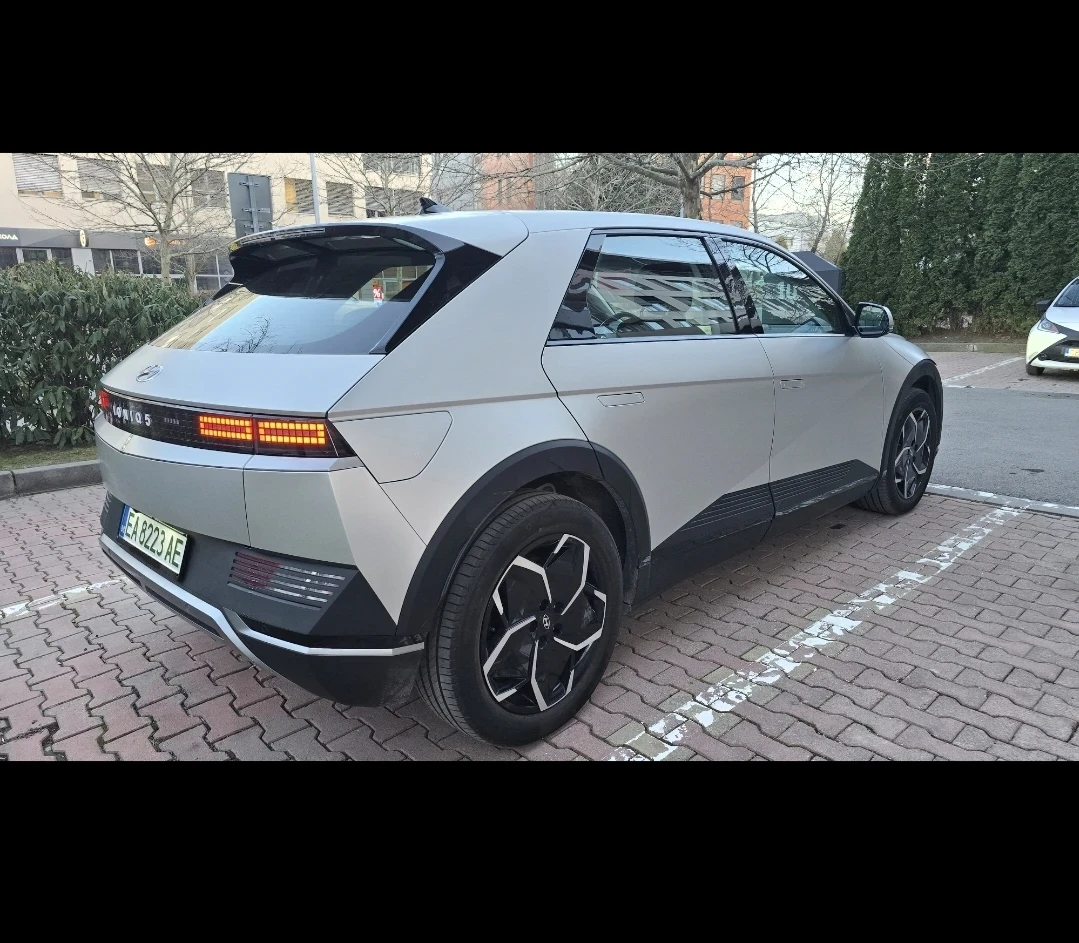 Hyundai Ioniq 5 Long Range 72.6 Dinamiq, Termo, Pixel 25500 km., снимка 5 - Автомобили и джипове - 54094230