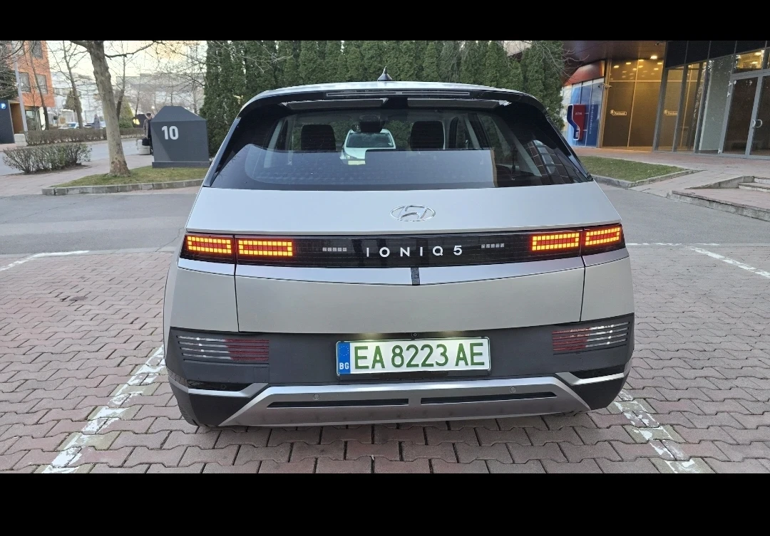 Hyundai Ioniq 5 Long Range 72.6 Dinamiq, Termo, Pixel 25500 km., снимка 6 - Автомобили и джипове - 54094230