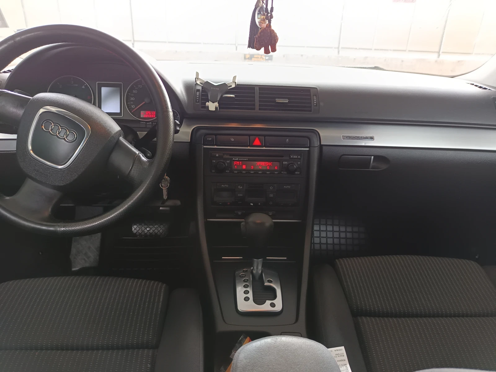 Audi A4, снимка 5 - Автомобили и джипове - 53991125