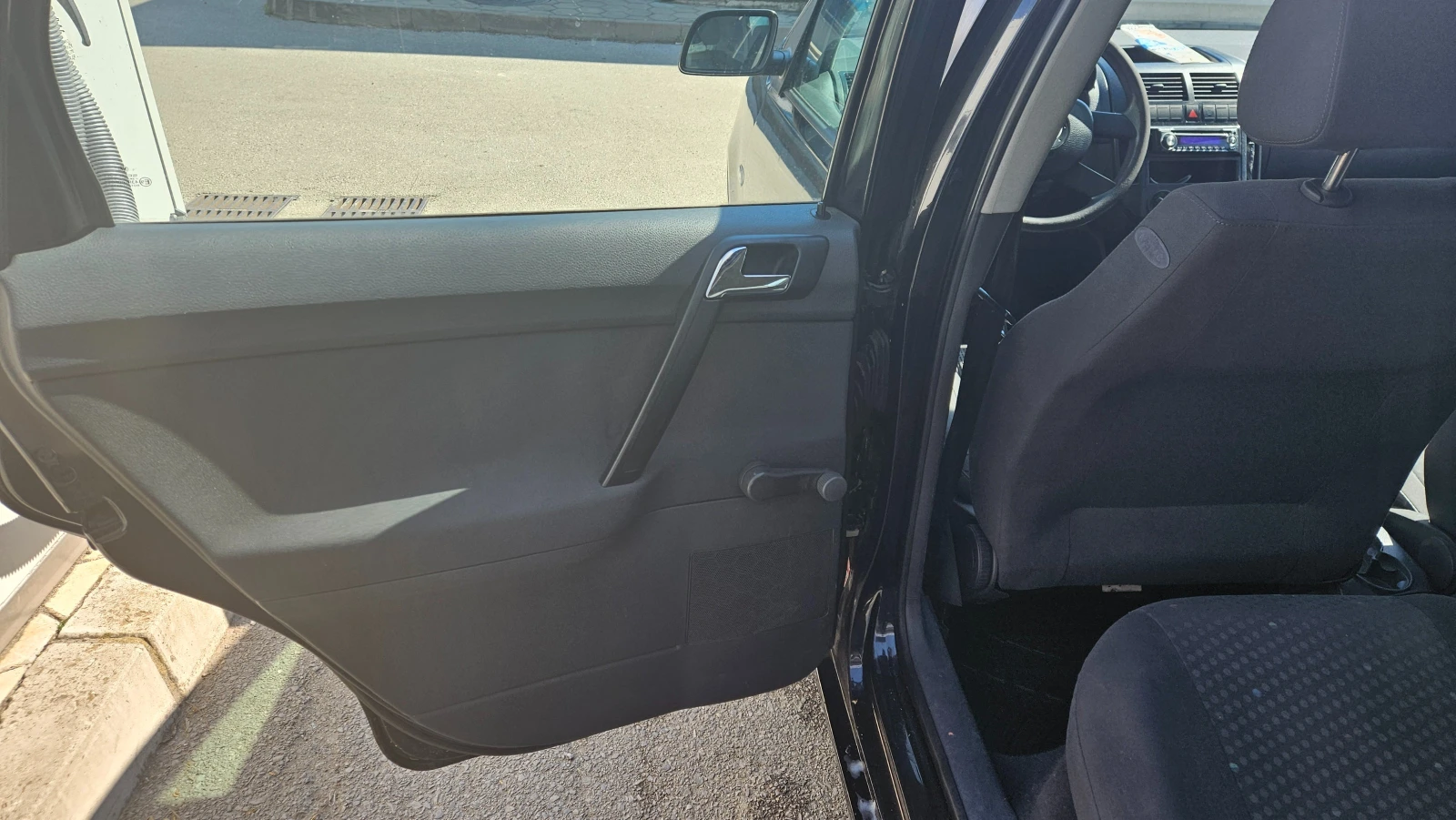 VW Polo 1.2, снимка 11 - Автомобили и джипове - 54155782