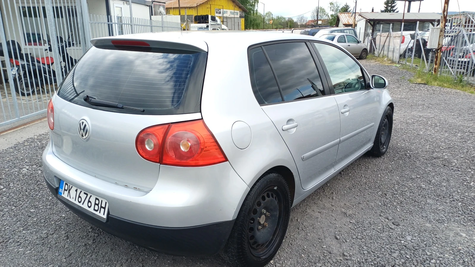 VW Golf 1.9TDI 105, снимка 10 - Автомобили и джипове - 54542362