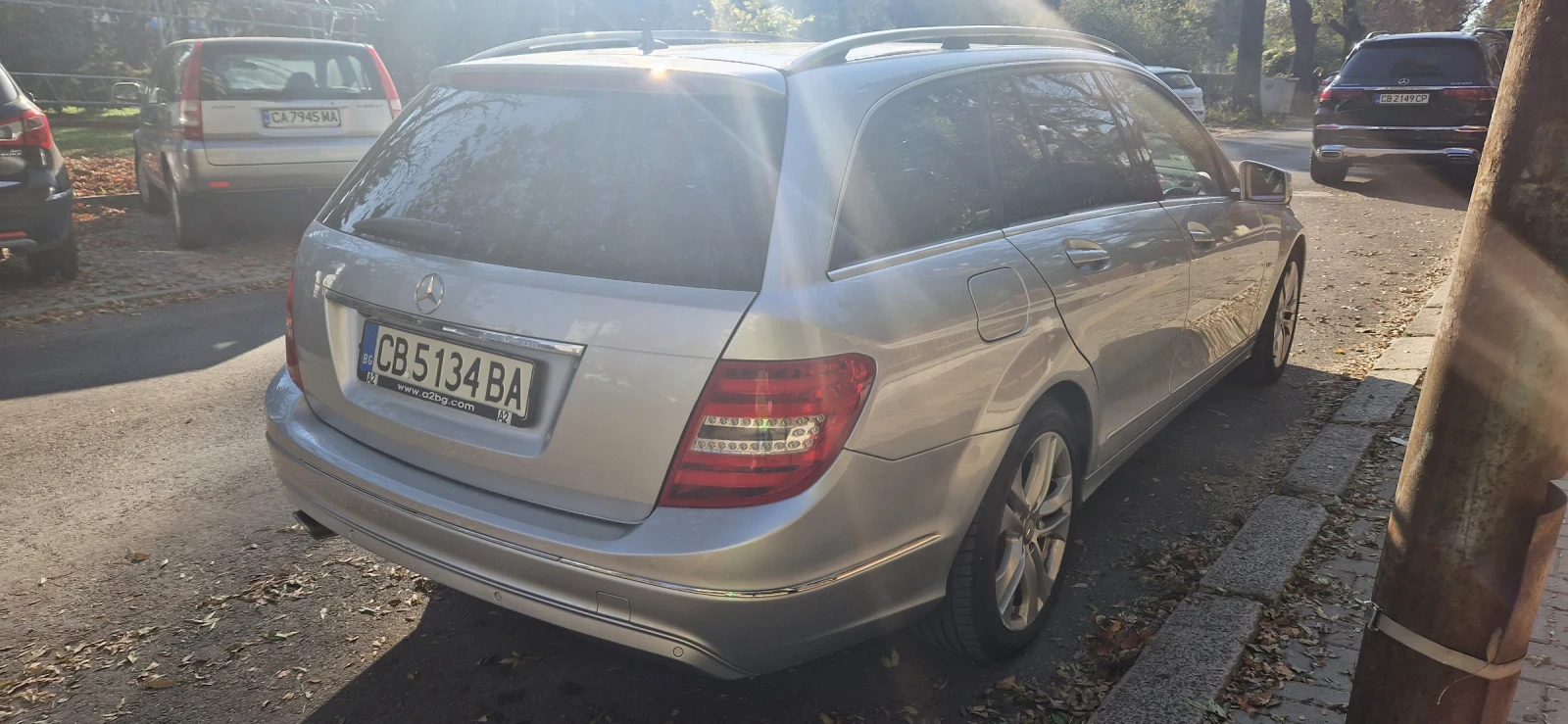 Mercedes-Benz C 250 AVANTGARDE 4-MATIC, снимка 4 - Автомобили и джипове - 54704330