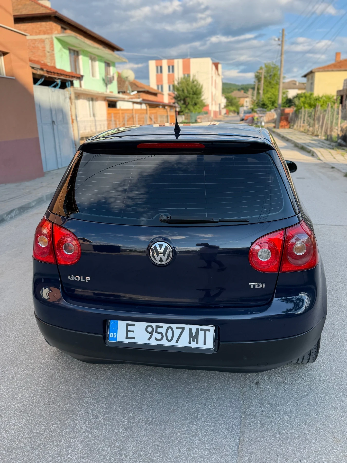 VW Golf 1.9тди 105кс ЕВРО 4 2007, снимка 8 - Автомобили и джипове - 54911637