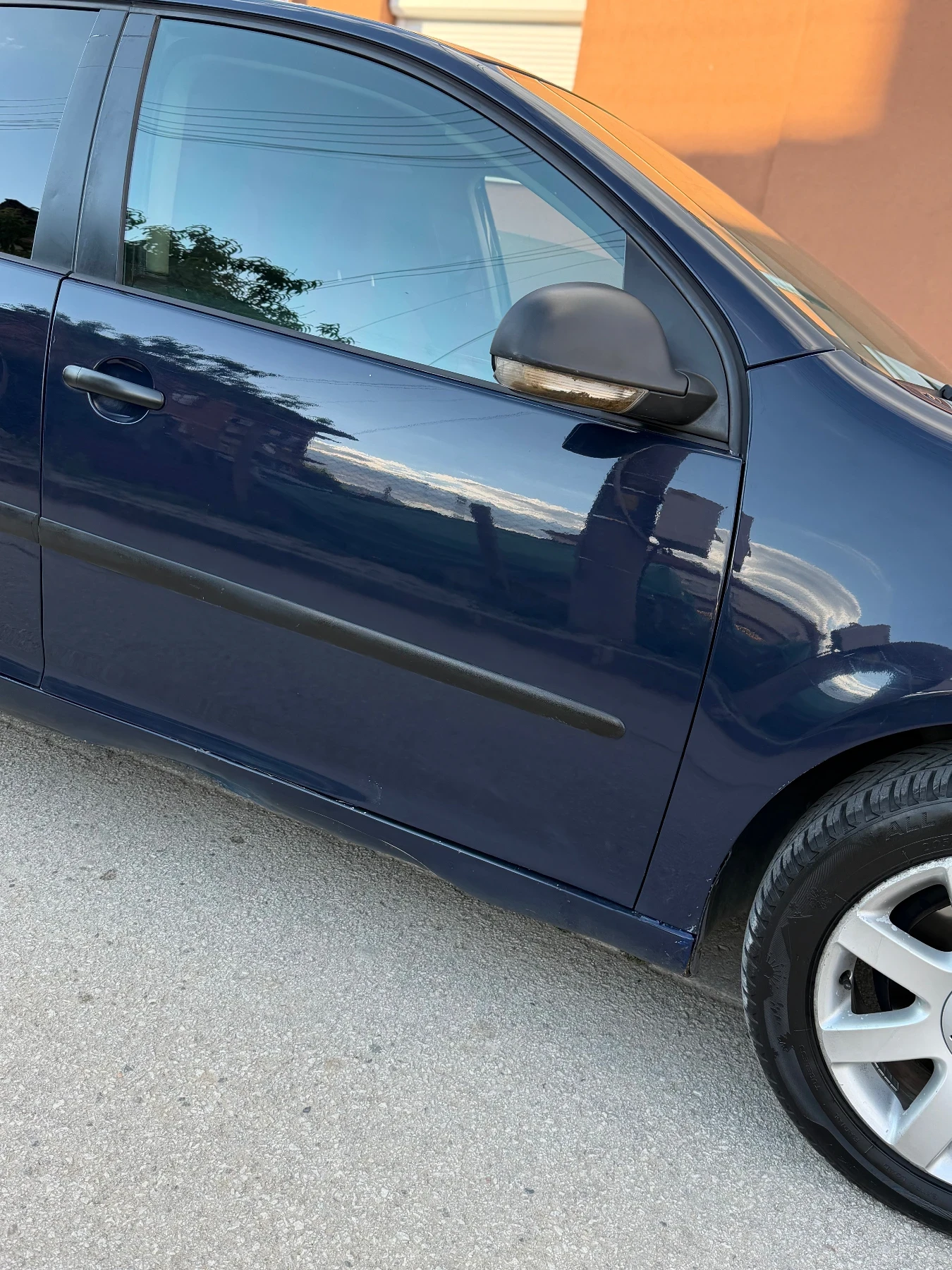 VW Golf 1.9тди 105кс ЕВРО 4 2007, снимка 4 - Автомобили и джипове - 54911637