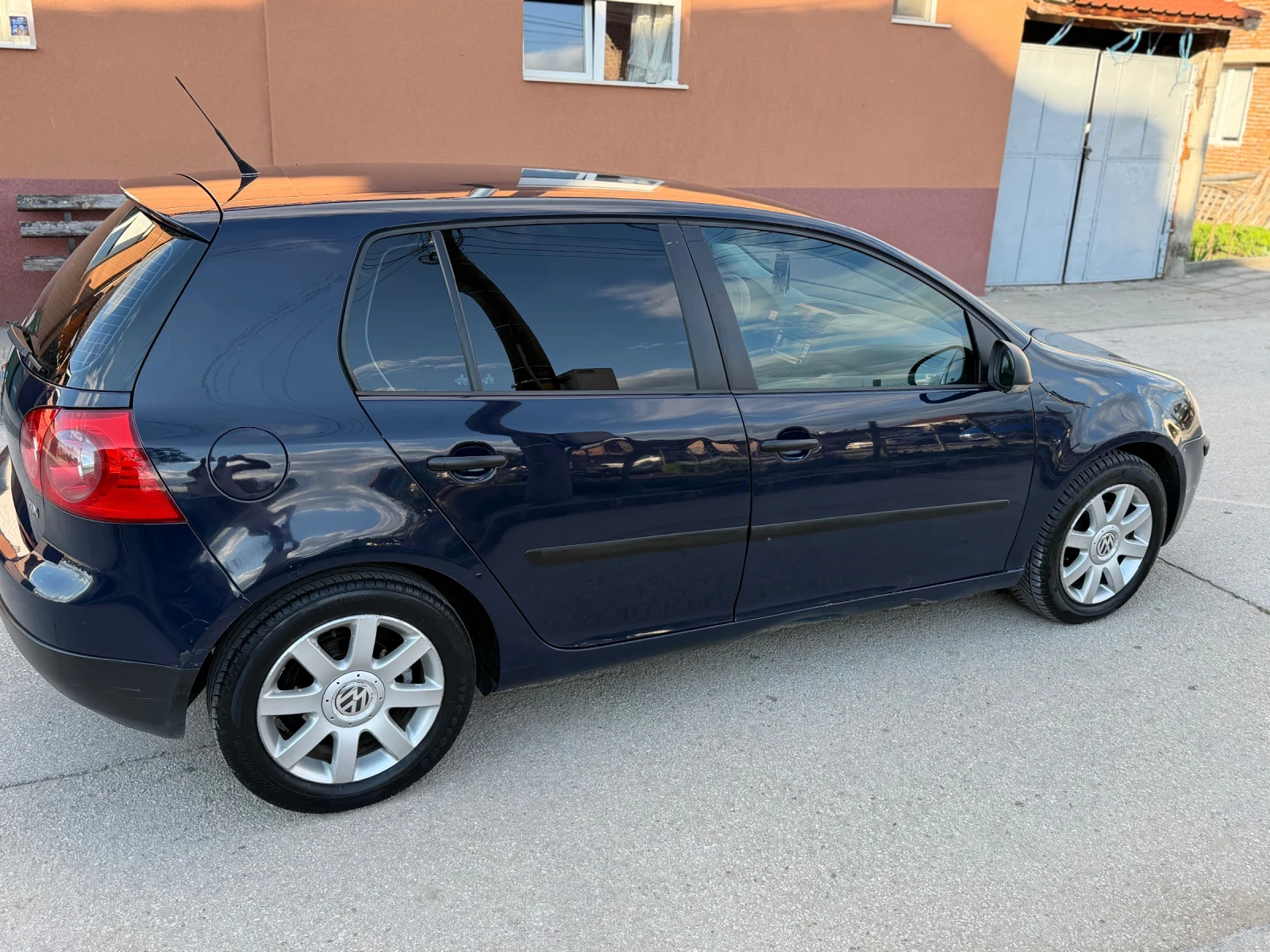 VW Golf 1.9тди 105кс ЕВРО 4 2007, снимка 6 - Автомобили и джипове - 54911637