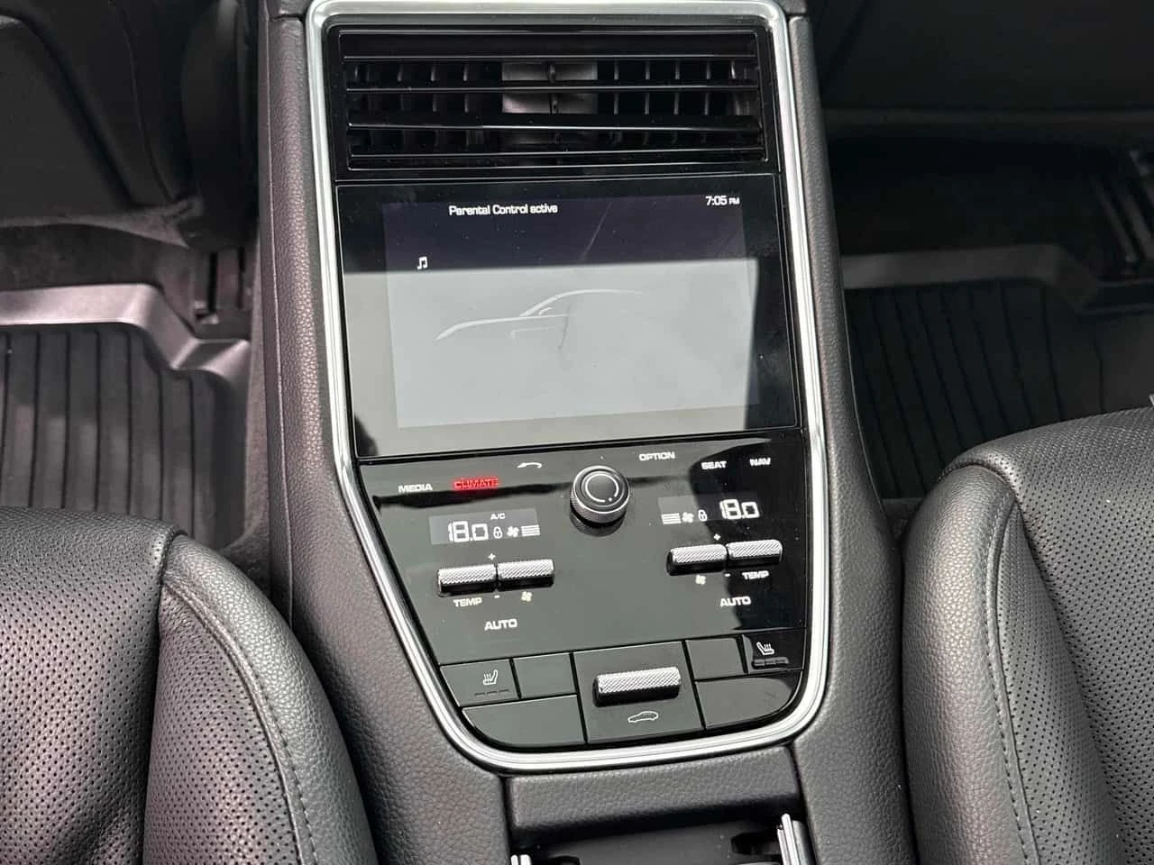 Porsche Panamera  4 E HYBRID / MATRIX / BOSE , снимка 12 - Автомобили и джипове - 55112899