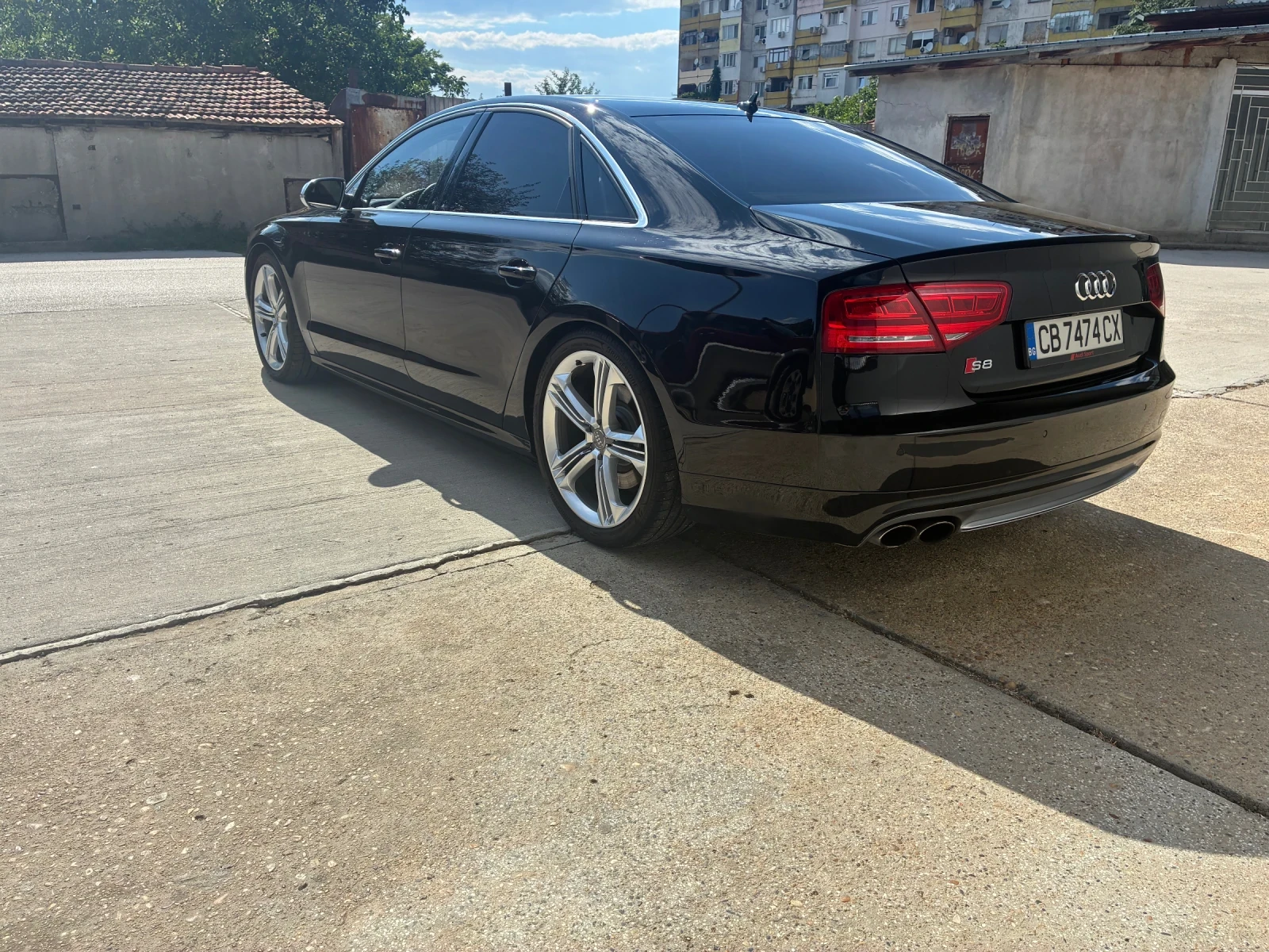 Audi S8, снимка 3 - Автомобили и джипове - 55233165