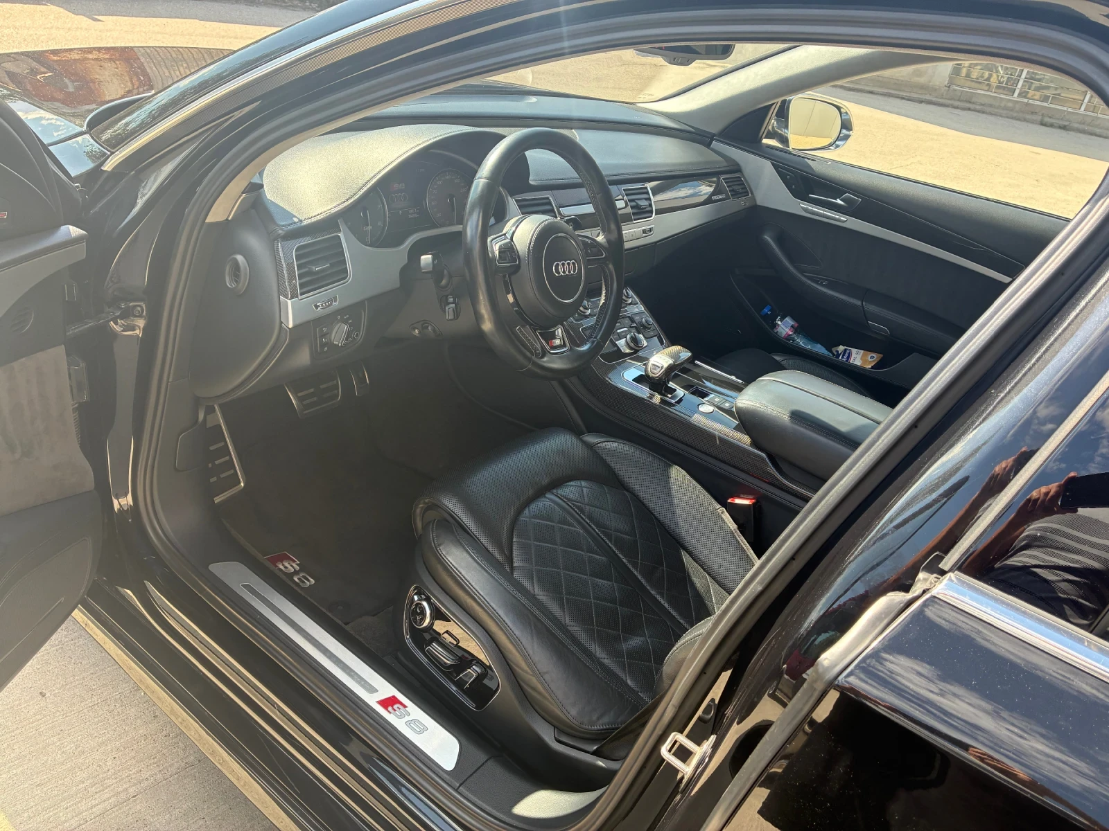 Audi S8, снимка 2 - Автомобили и джипове - 55233165