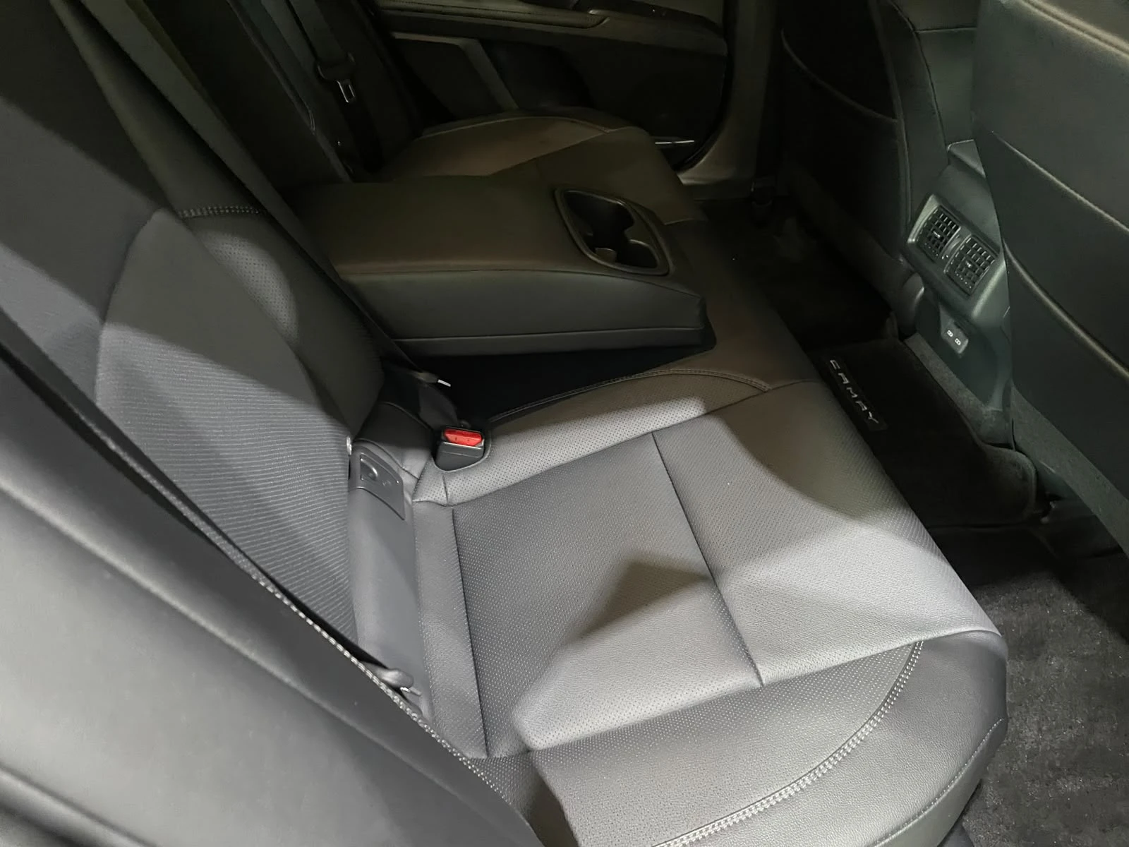 Toyota Camry 2.5 XLE ! Hybrid ! | Mobile.bg � ����������� 13