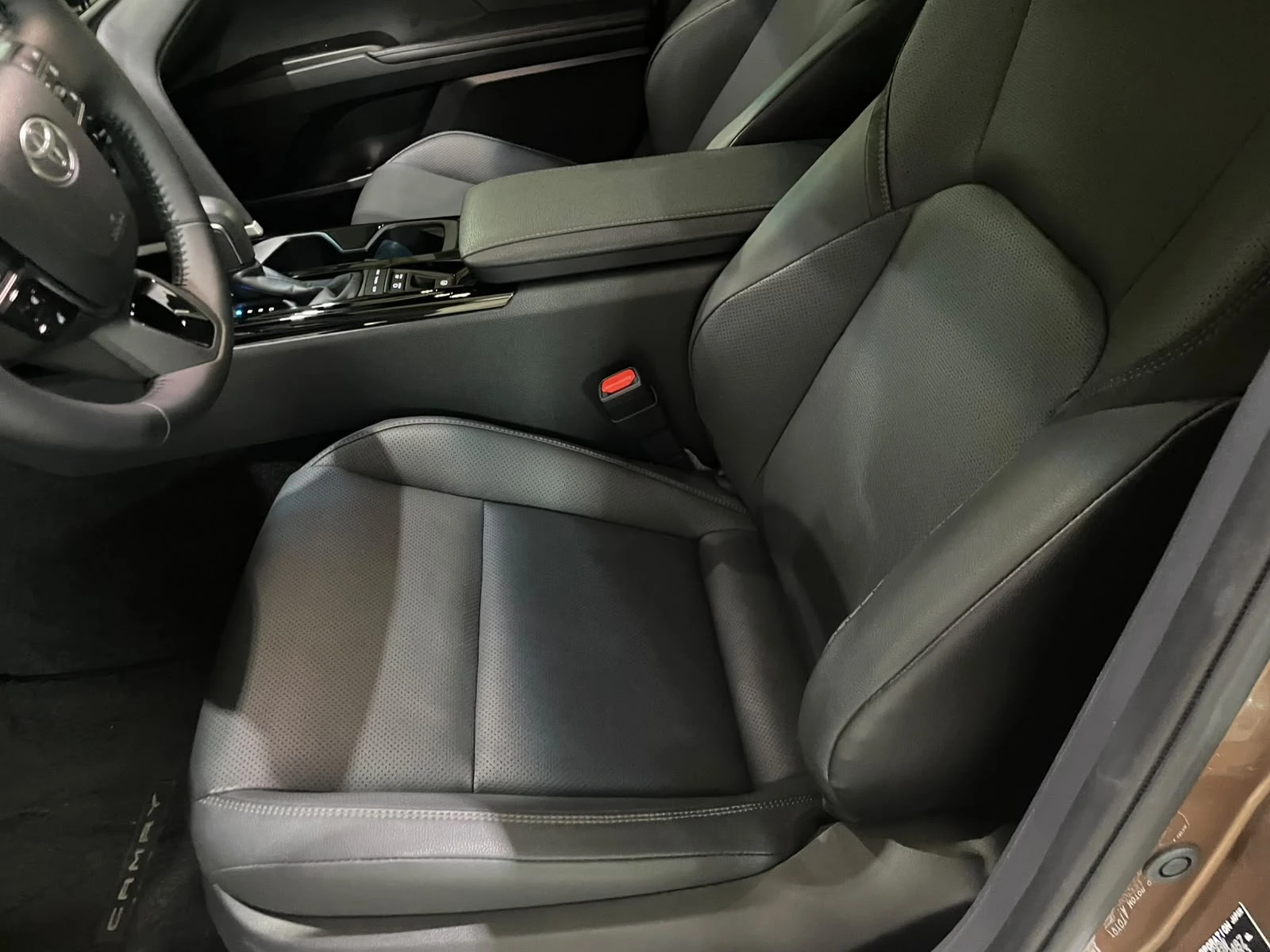 Toyota Camry 2.5 XLE ! Hybrid ! | Mobile.bg � ����������� 7