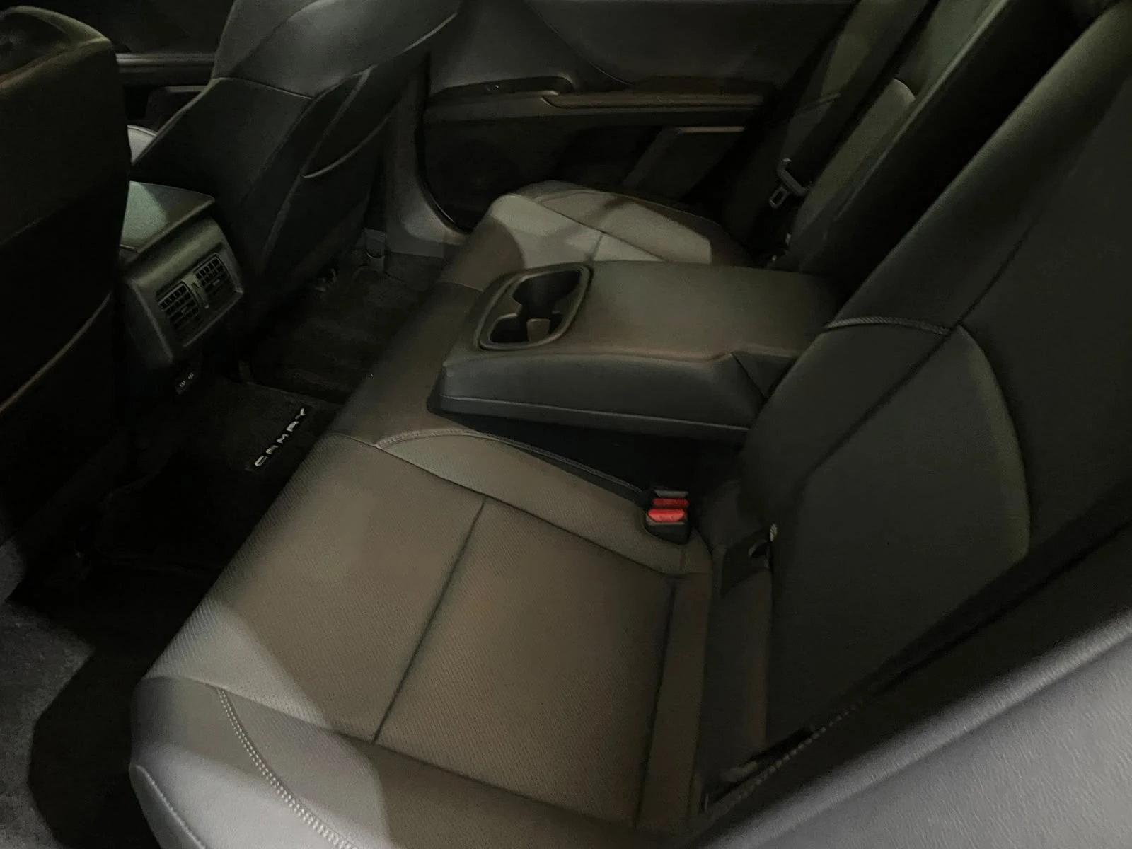 Toyota Camry 2.5 XLE ! Hybrid ! | Mobile.bg � ����������� 12