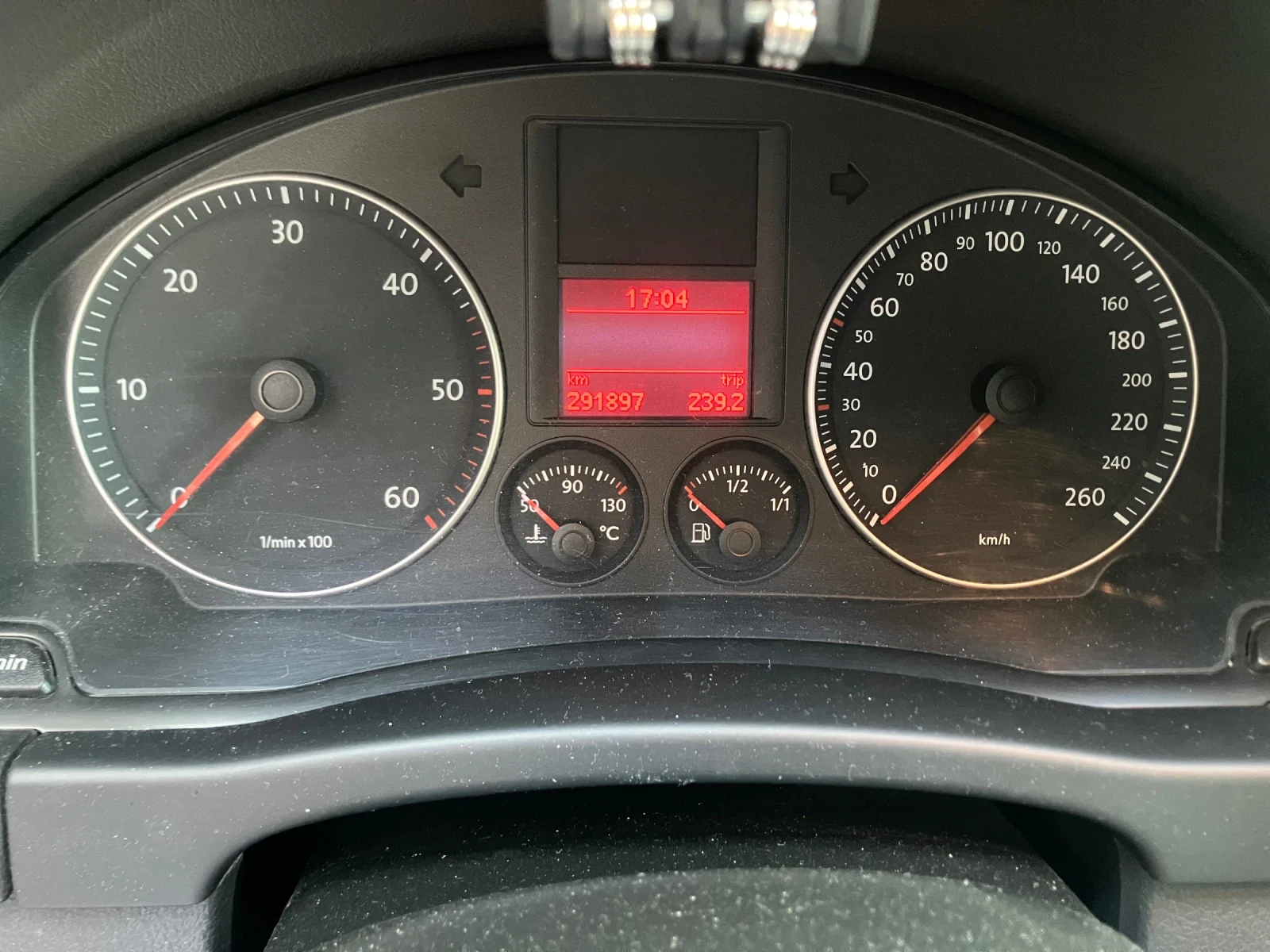 VW Golf Plus 1.9 TDI, снимка 8 - Автомобили и джипове - 55379984