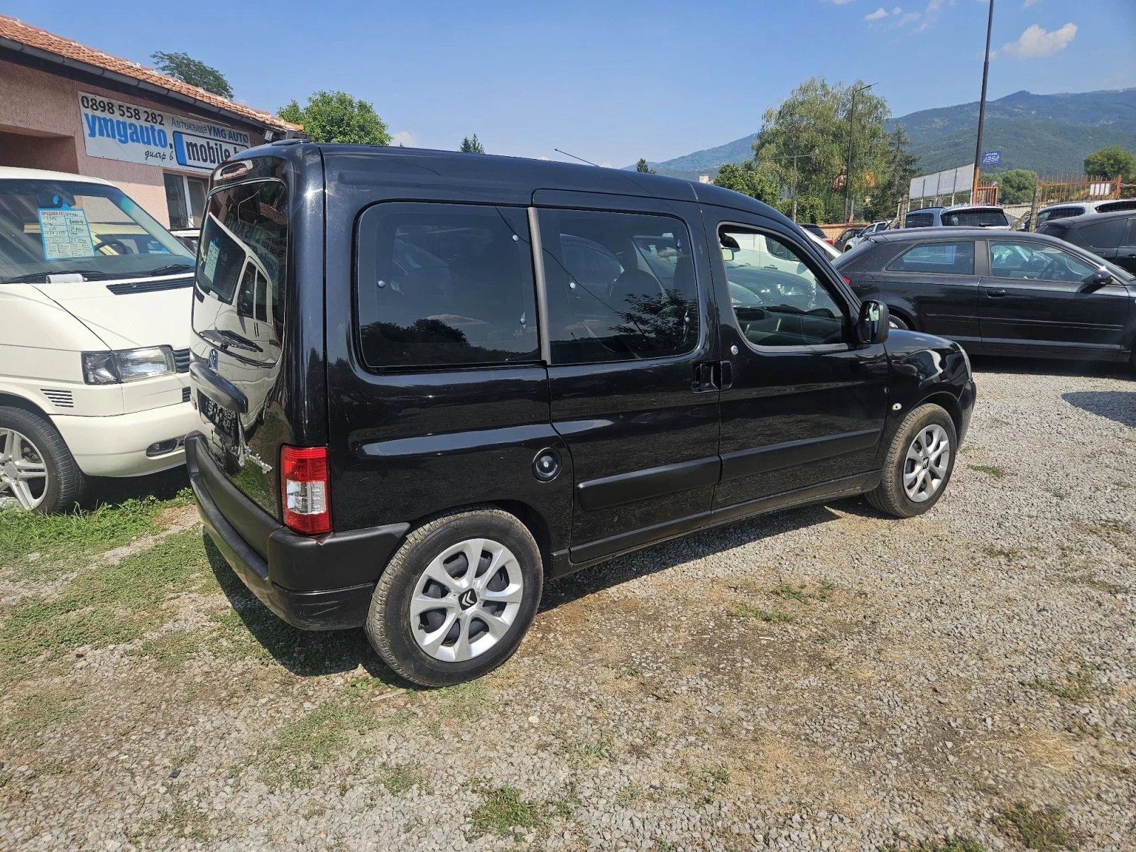 Citroen Berlingo 1.6hdi, снимка 3 - Автомобили и джипове - 55770466