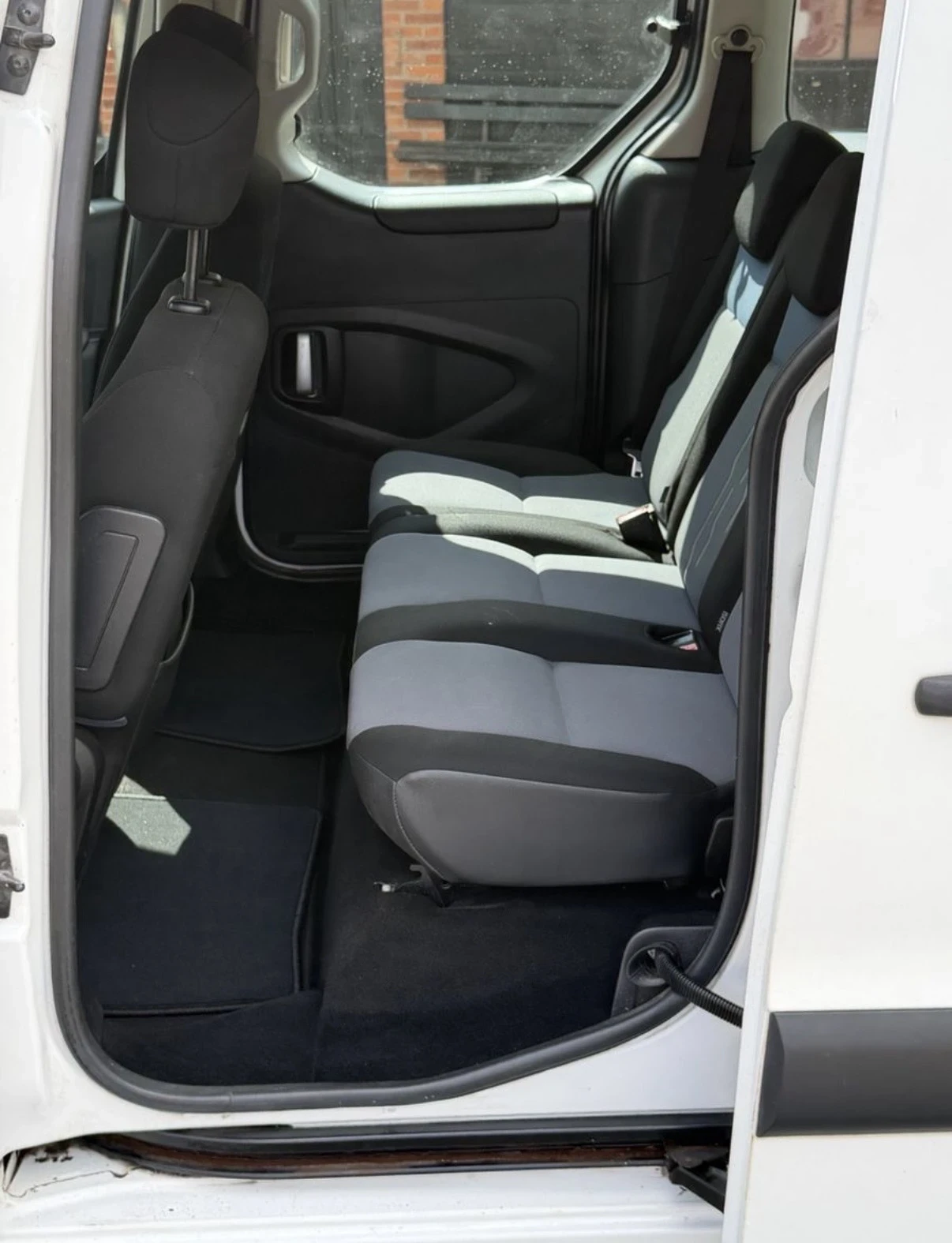 Peugeot Partner Супер спешно !!! , снимка 9 - Автомобили и джипове - 56551491