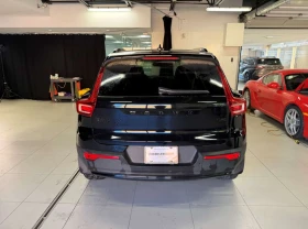 Volvo XC40 Ultra Black Edition/360/DISTRONIC/CARFAX, снимка 4