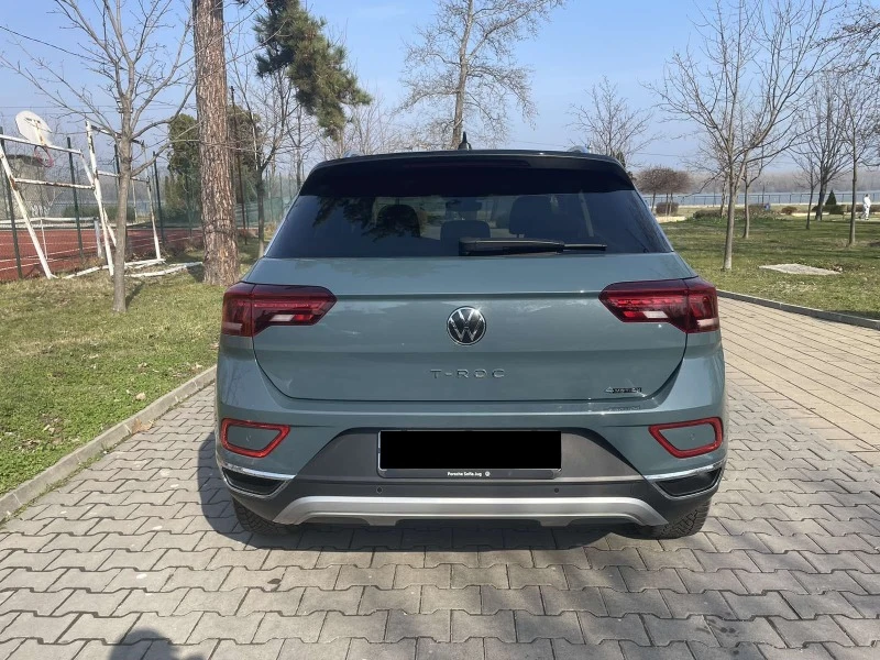 VW T-Roc 2.0 TDI 4Motion, снимка 5 - Автомобили и джипове - 48109439