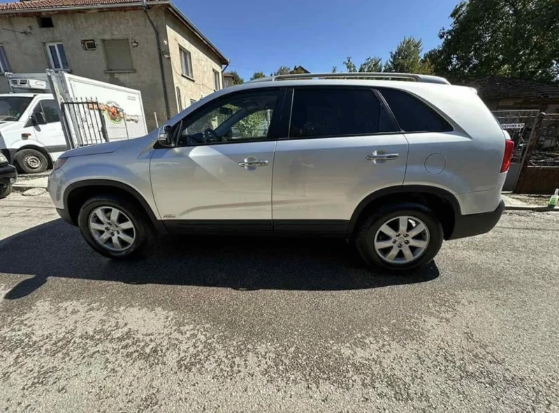 Kia Sorento 4x4, снимка 8 - Автомобили и джипове - 48169515