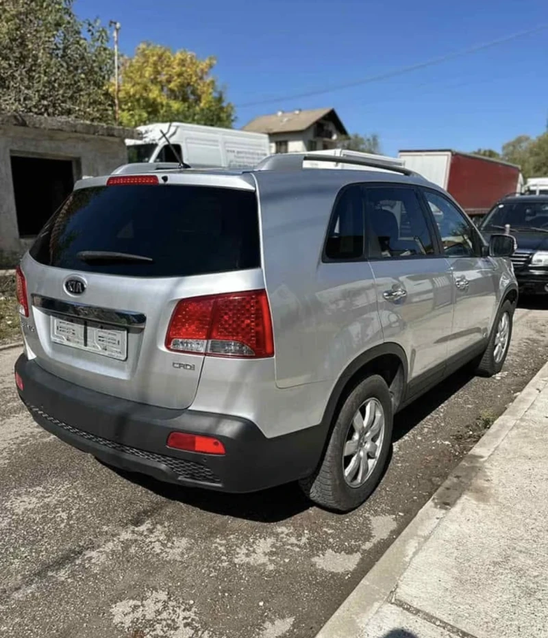 Kia Sorento 4x4, снимка 6 - Автомобили и джипове - 48169515