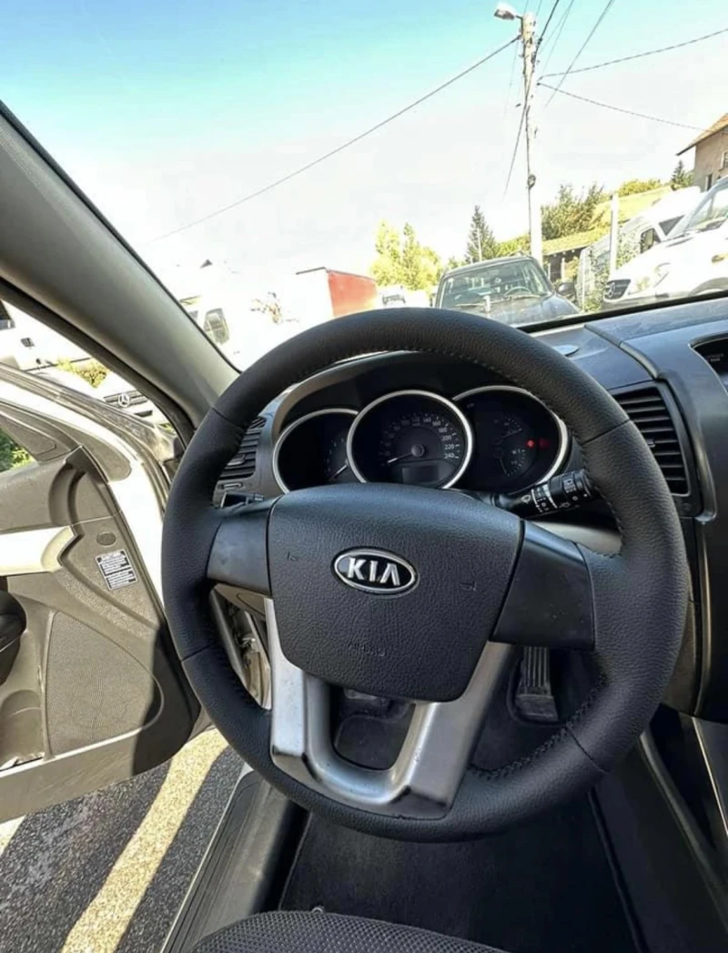 Kia Sorento 4x4, снимка 9 - Автомобили и джипове - 48169515