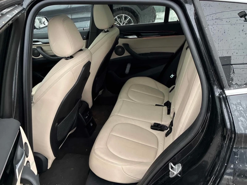 BMW X1 2017 xDrive28i * CARFAX * БЕЗ ПЪРВОНАЧАЛНА ВНОСКА, снимка 10 - Автомобили и джипове - 52819437