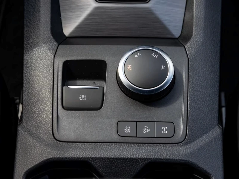 VW Amarok AVENTURA* IQ HD MATRIX* HEAD UP* 360!!!, снимка 11 - Автомобили и джипове - 53054771