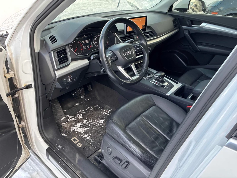 Audi Q5 Progressive 2.0 TFSI, снимка 8 - Автомобили и джипове - 53172943
