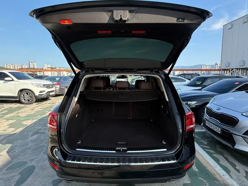 VW Touareg V6 3.6 Fsi, снимка 7 - Автомобили и джипове - 56116545