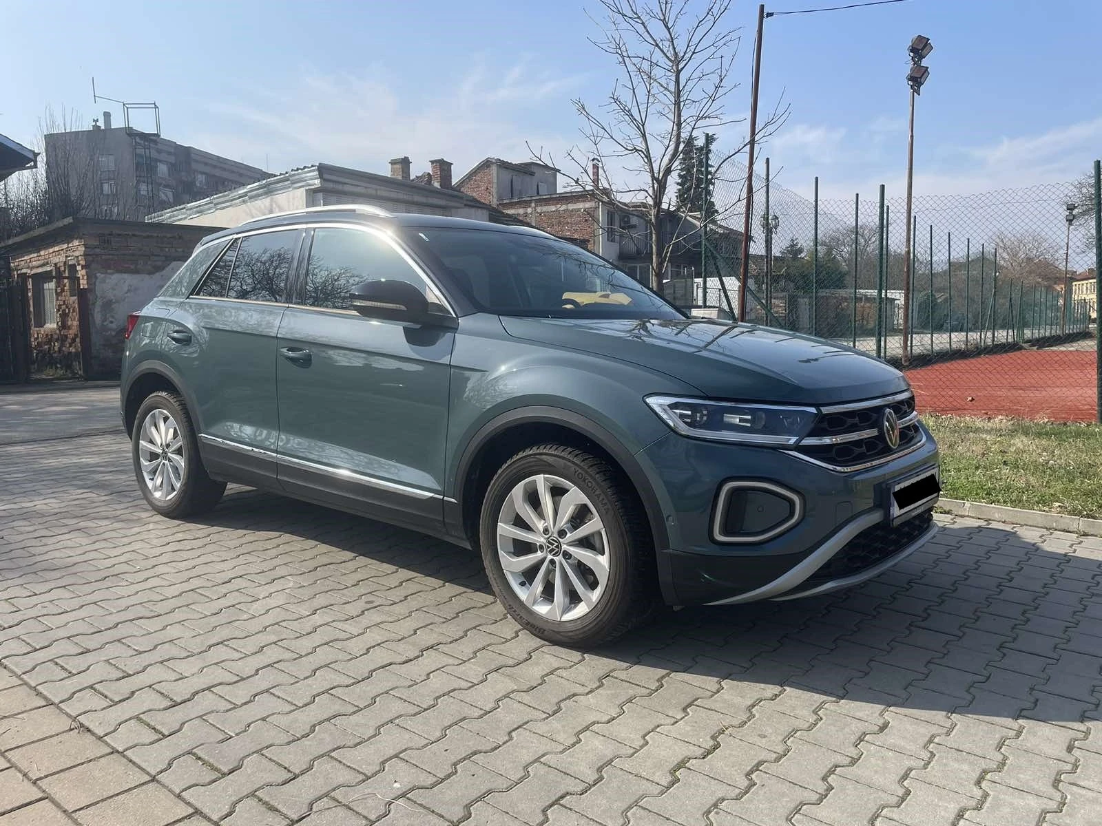 VW T-Roc 2.0 TDI 4Motion - изображение 2