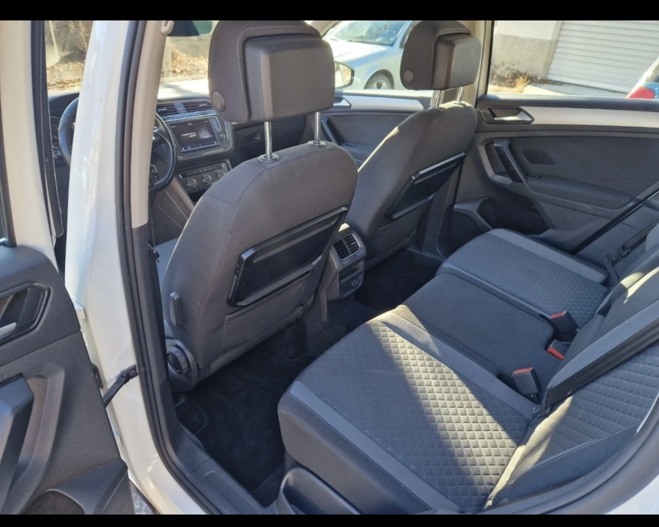 VW Tiguan  - изображение 9