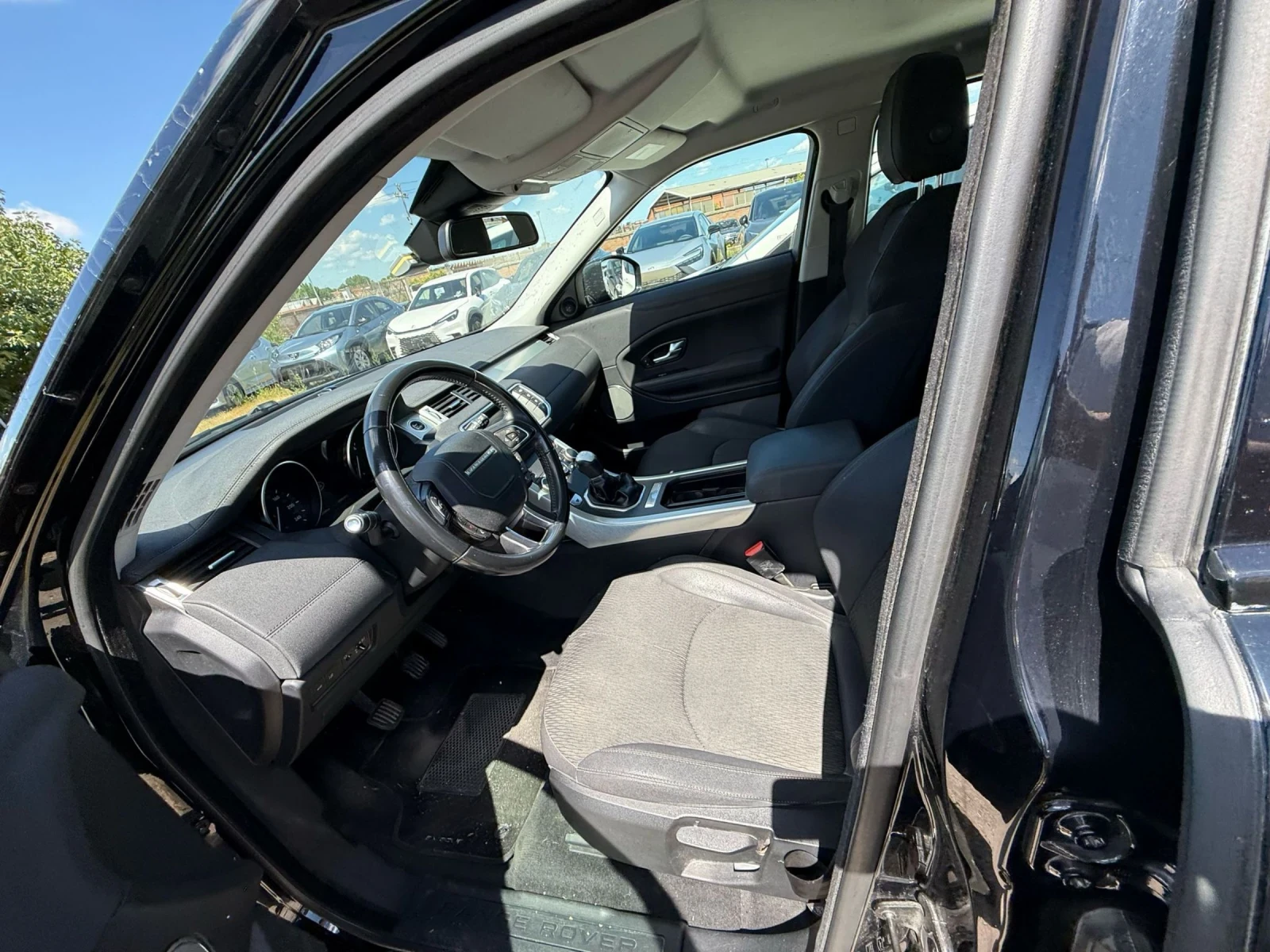 Land Rover Evoque  - изображение 8