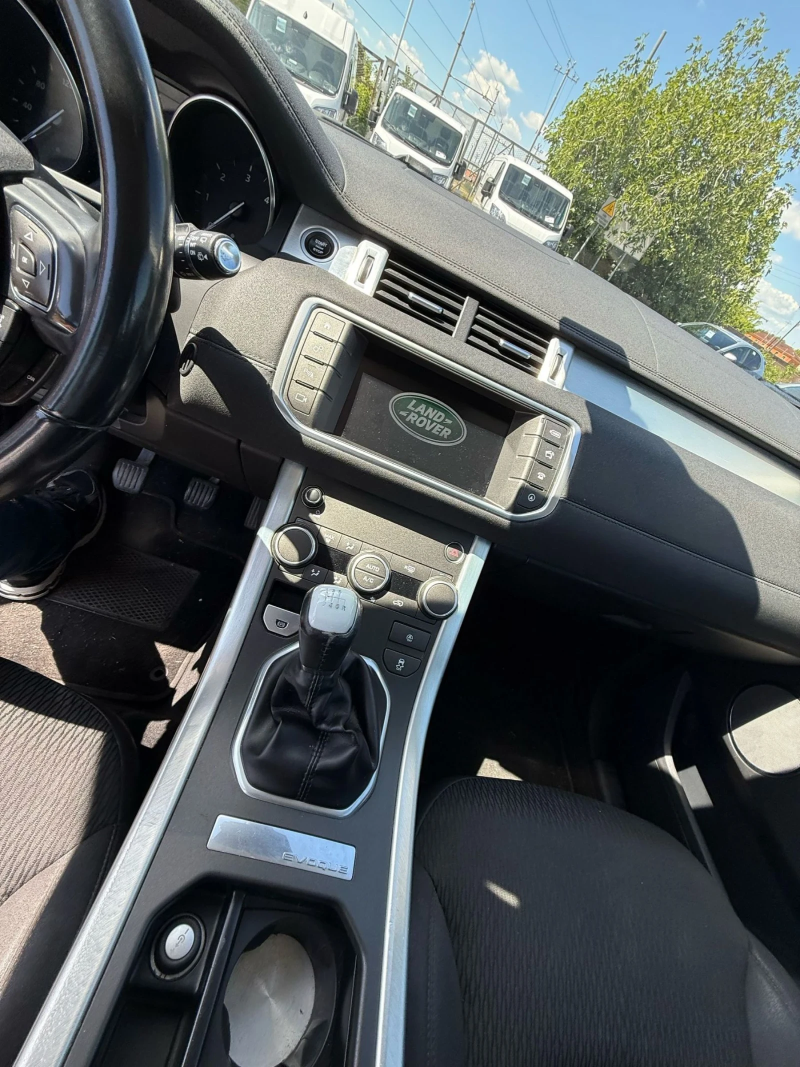 Land Rover Evoque  - изображение 7