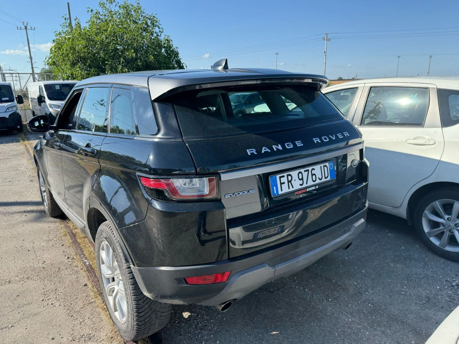 Land Rover Evoque  - изображение 4