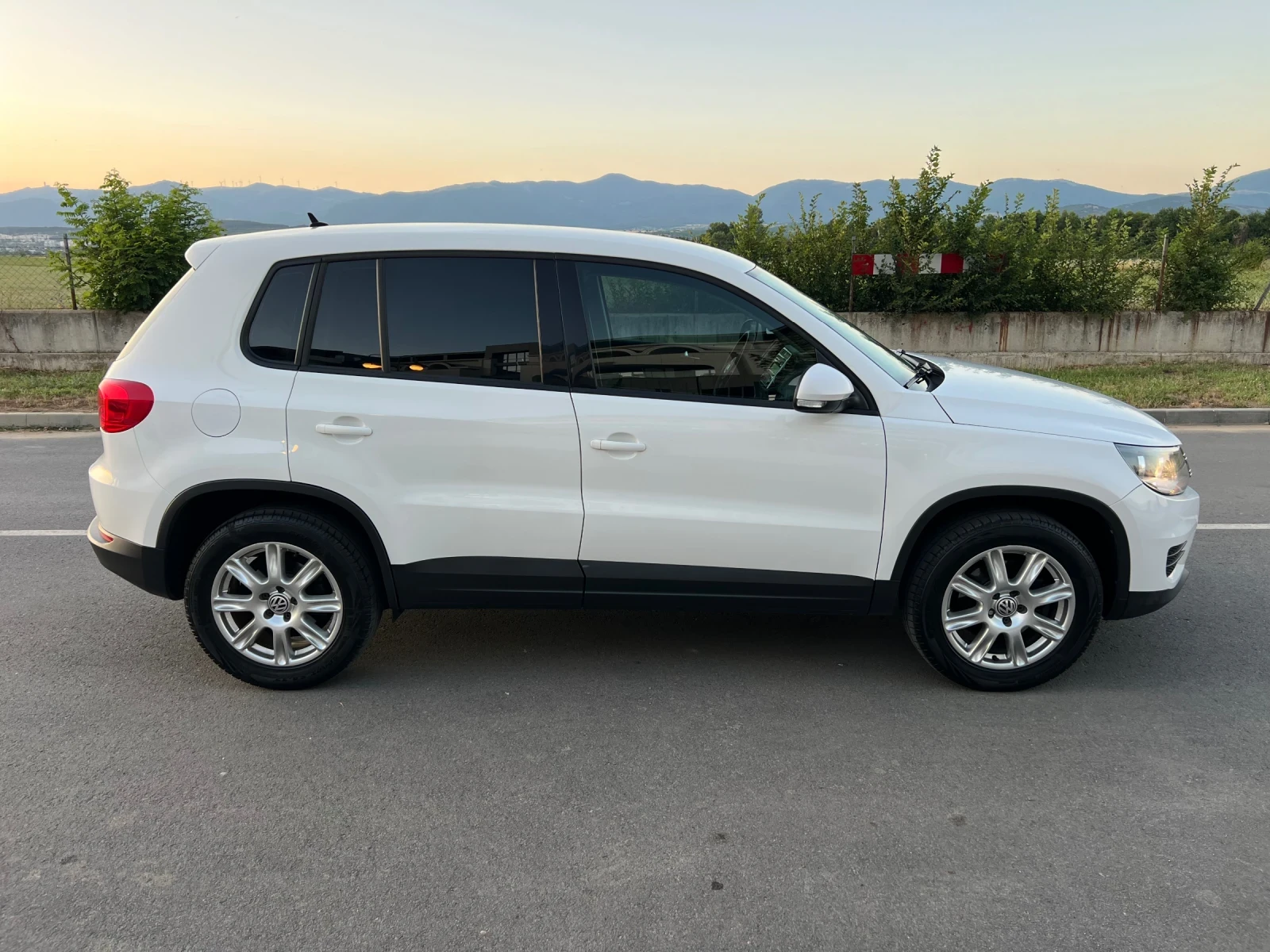 VW Tiguan FACELIFT 2.0TDI - изображение 5