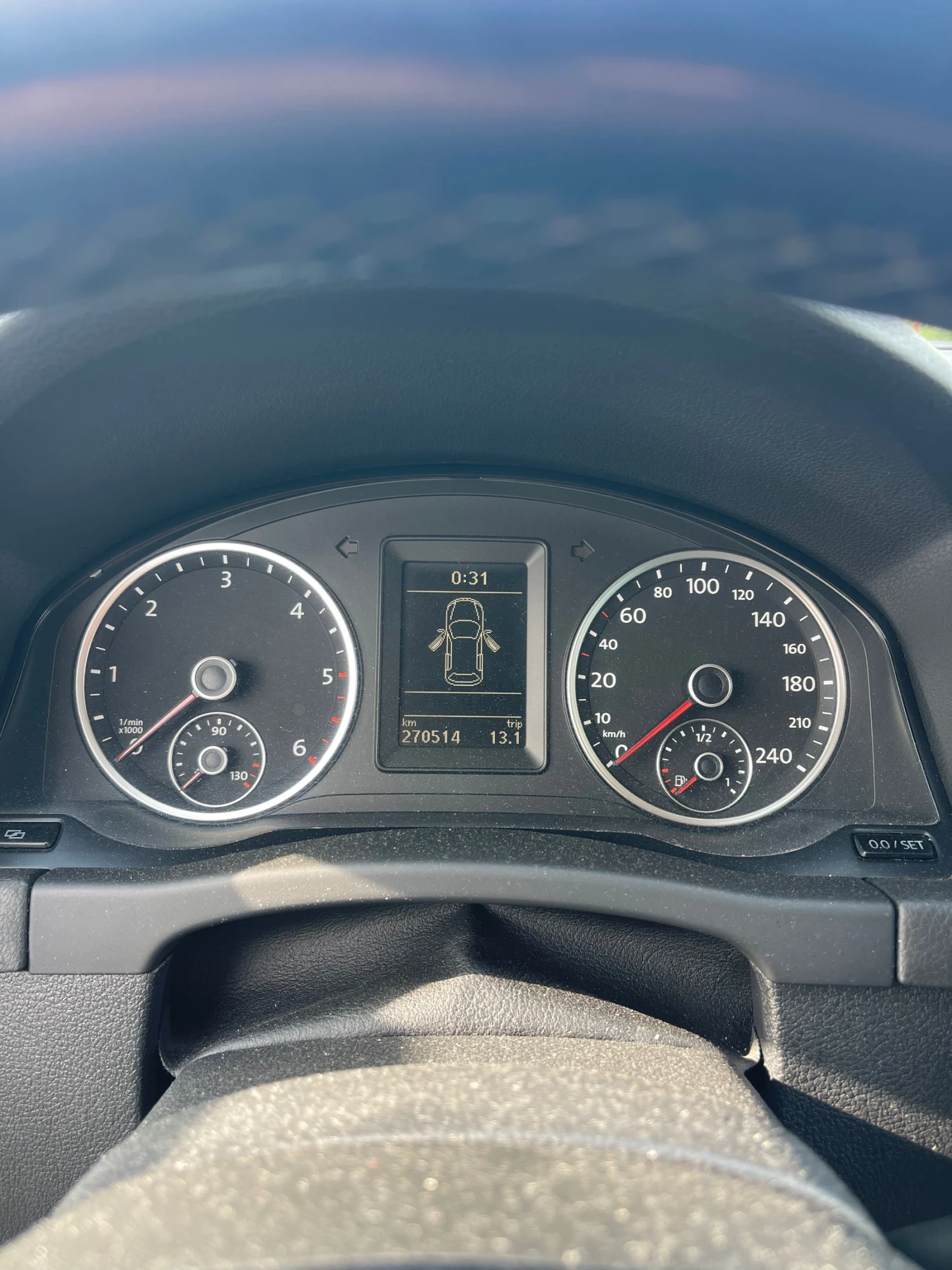 VW Tiguan 2.0 TDI 4x4 DSG R-Line | Mobile.bg � ����������� 13