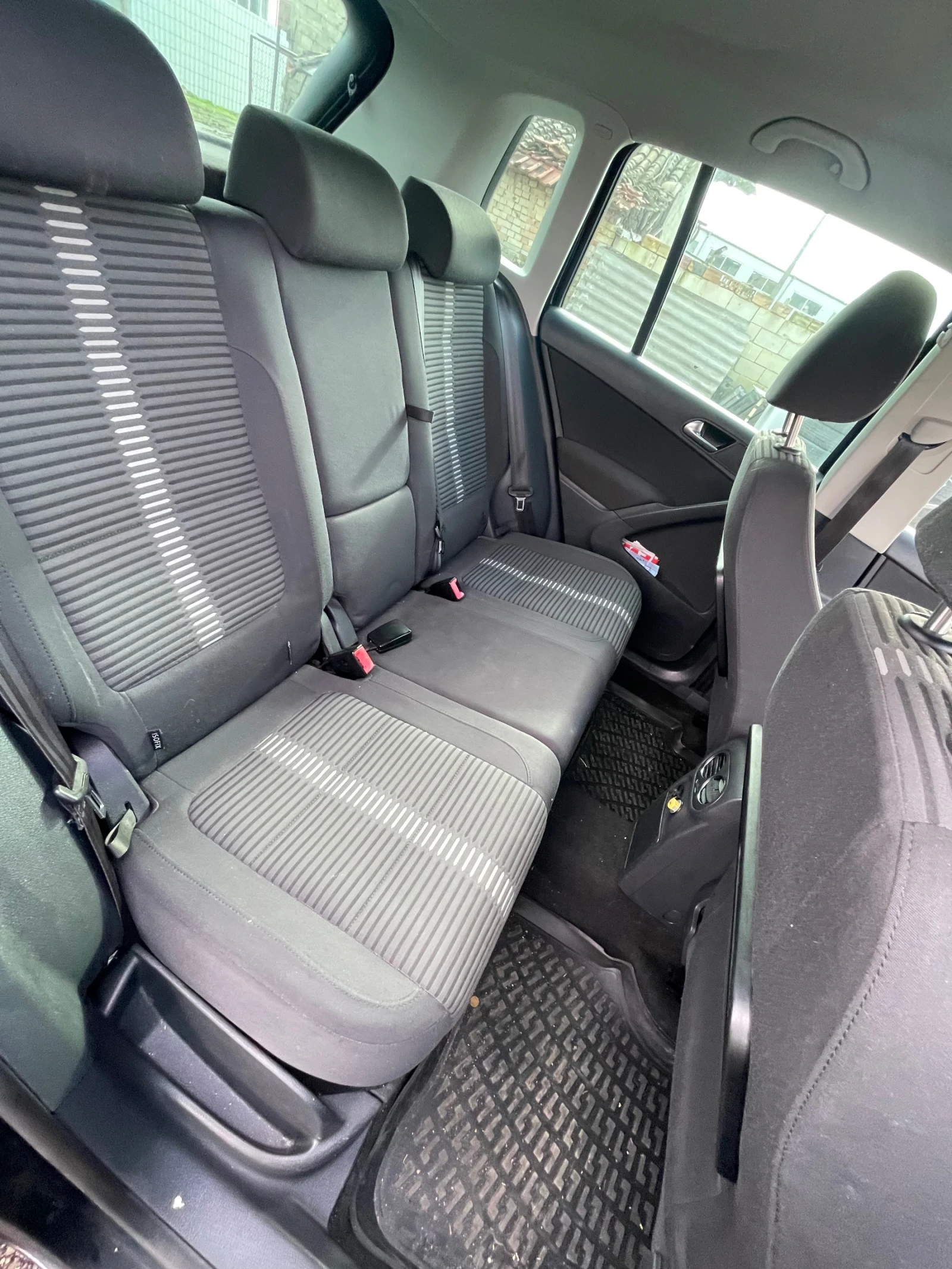 VW Tiguan 2.0 TDI 4x4 DSG R-Line | Mobile.bg � ����������� 11