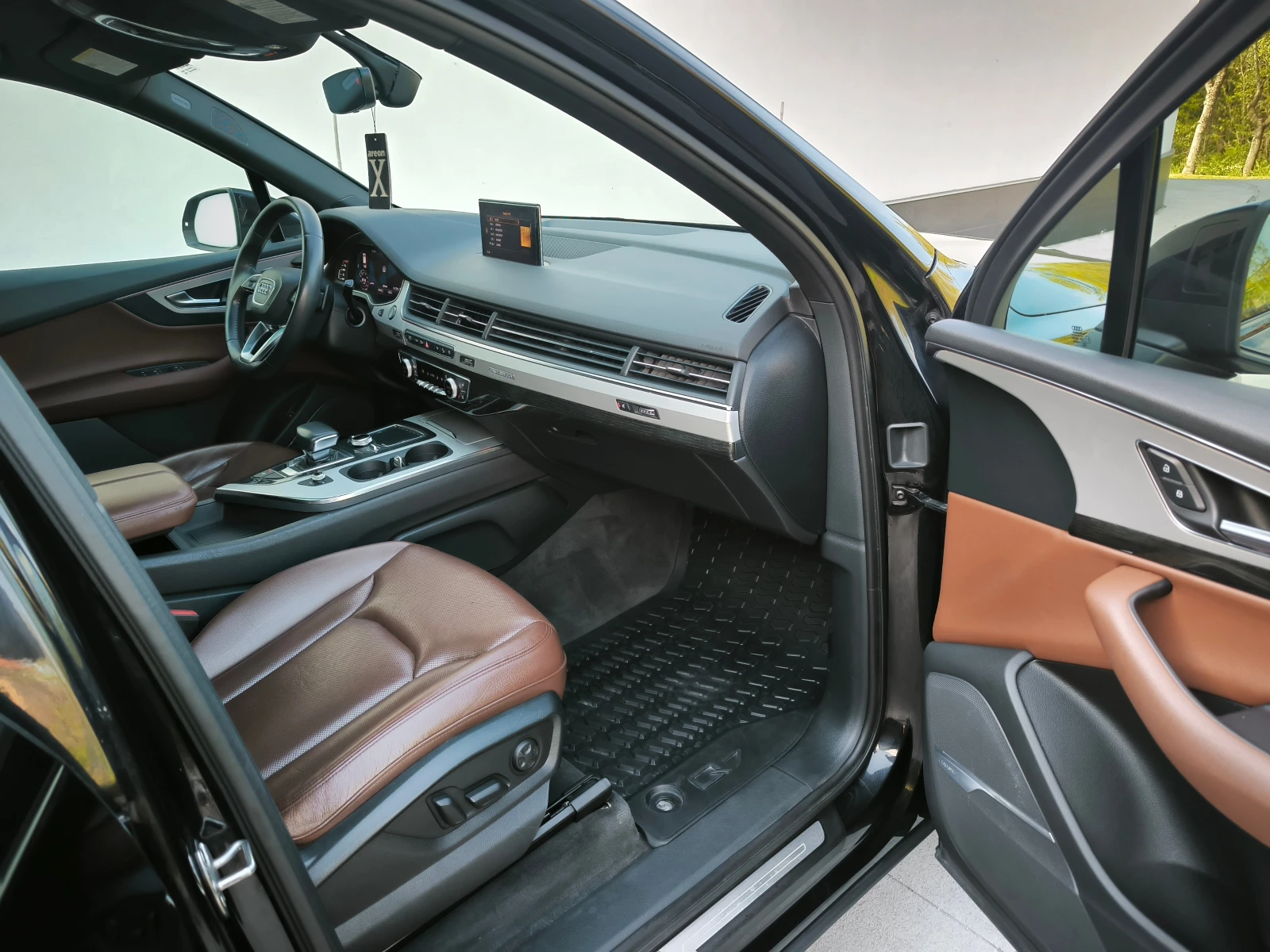 Audi Q7 3.0 TFSI S-LINE, снимка 7 - Автомобили и джипове - 54283974