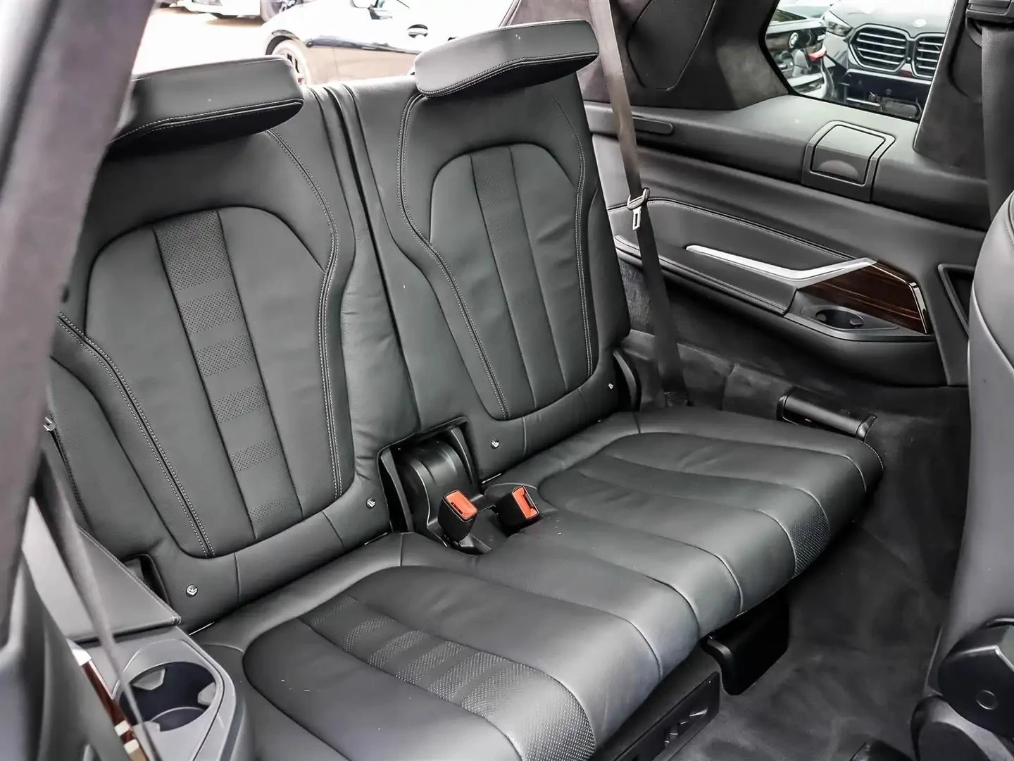 BMW X7 40I ���� �� �������� ����������� & ���������� | Mobile.bg � ����������� 14