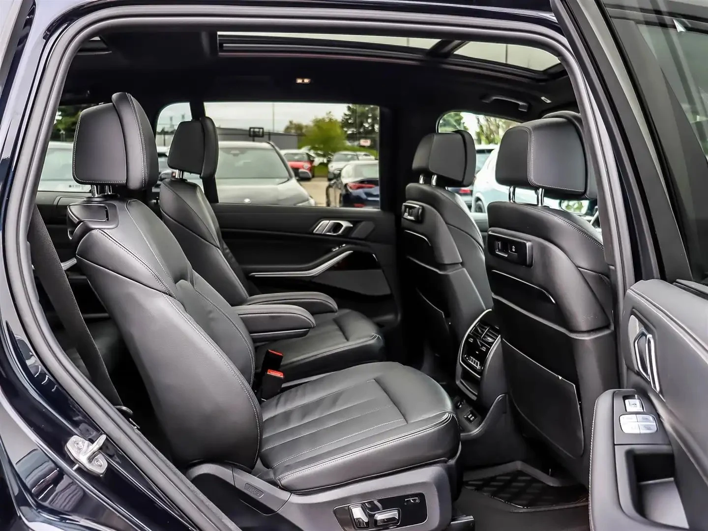 BMW X7 40I ���� �� �������� ����������� & ���������� | Mobile.bg � ����������� 13